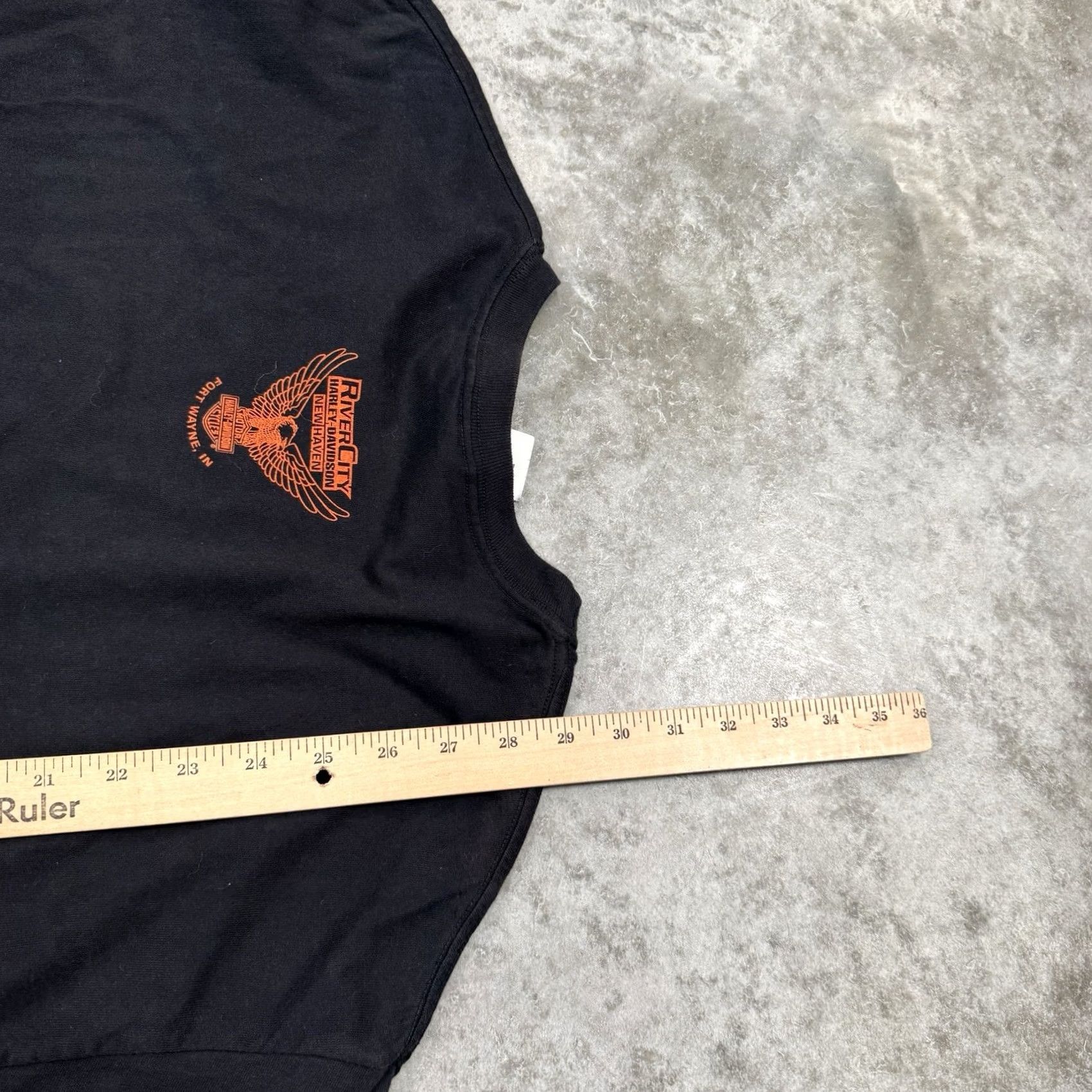 Harley Davidson VINTAGE Harley-Davidson Shirt Mens L Black Graphic Print Short Sleeve Crew Neck Logo Motorcycle Biker Flames All Seasons Size US L / EU 52-54 / 3 - 8 Thumbnail