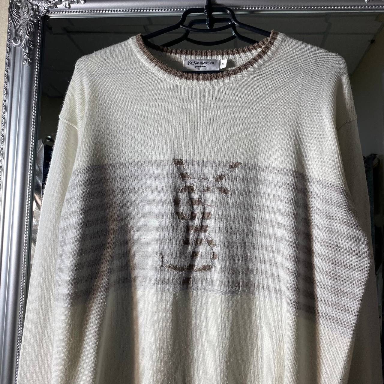 Yves Saint Laurent Yves Saint Laurent YSL sweater big logo Size US L / EU 52-54 / 3 - 2 Thumbnail