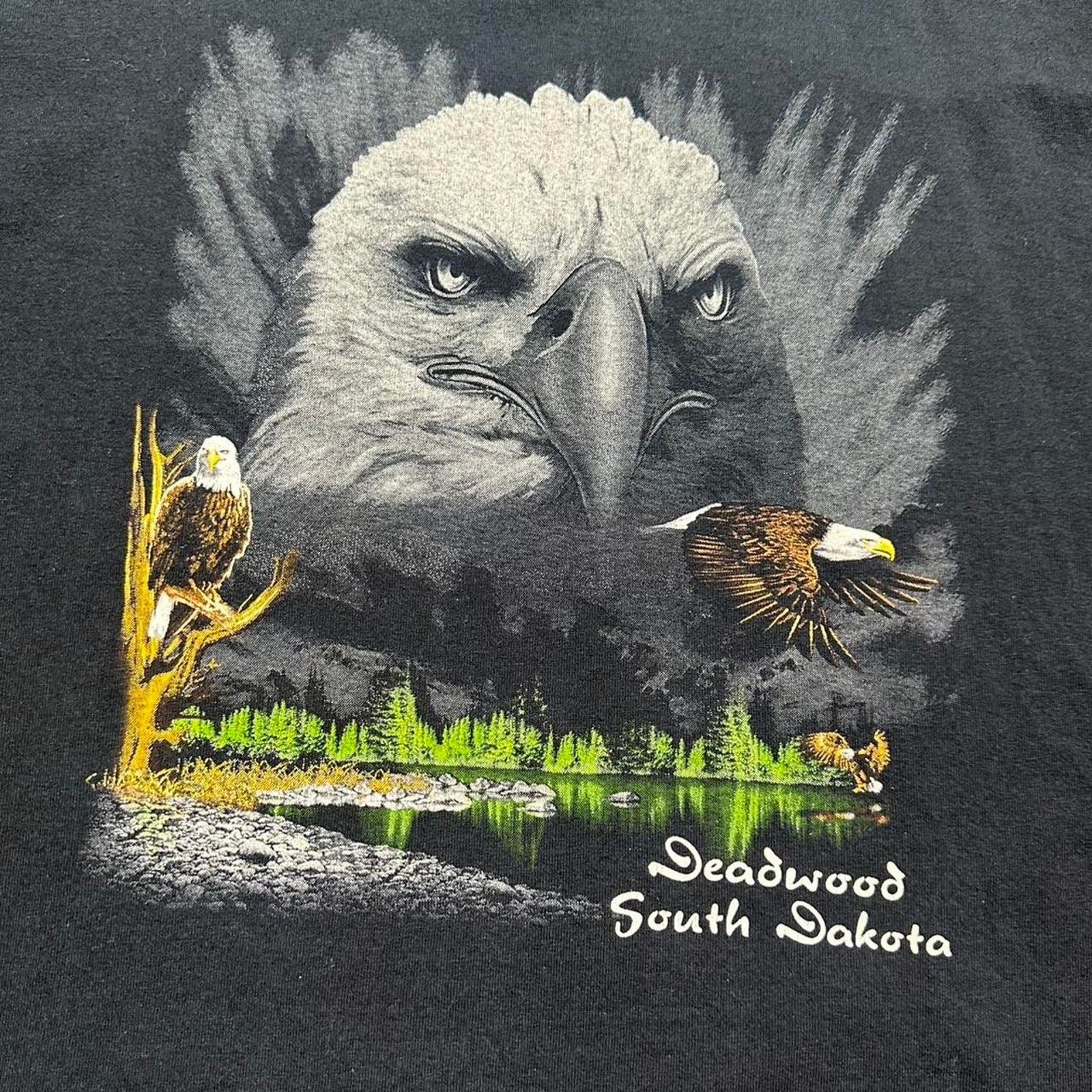 Gildan Vintage Y2K Deadwood South Dakota Bald Eagle Nature T-Shirt Size US L / EU 52-54 / 3 - 2 Thumbnail