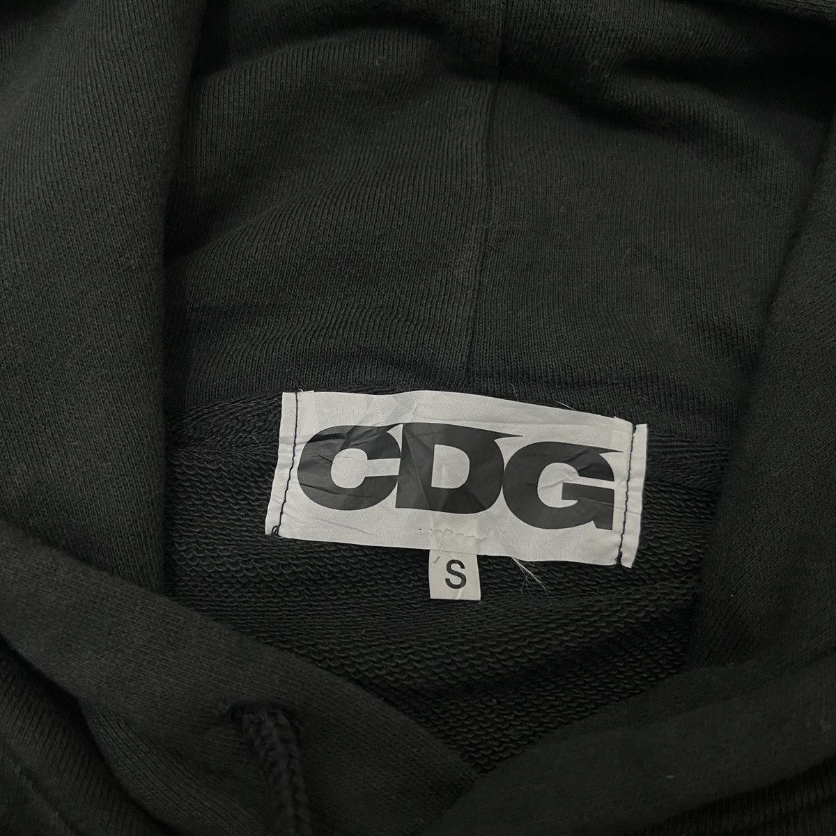 CDG by Comme des Garcons SZ-T030 AD2022 Small Logo Pullover Hoodie Ifsix Size US S / EU 44-46 / 1 - 7 Thumbnail