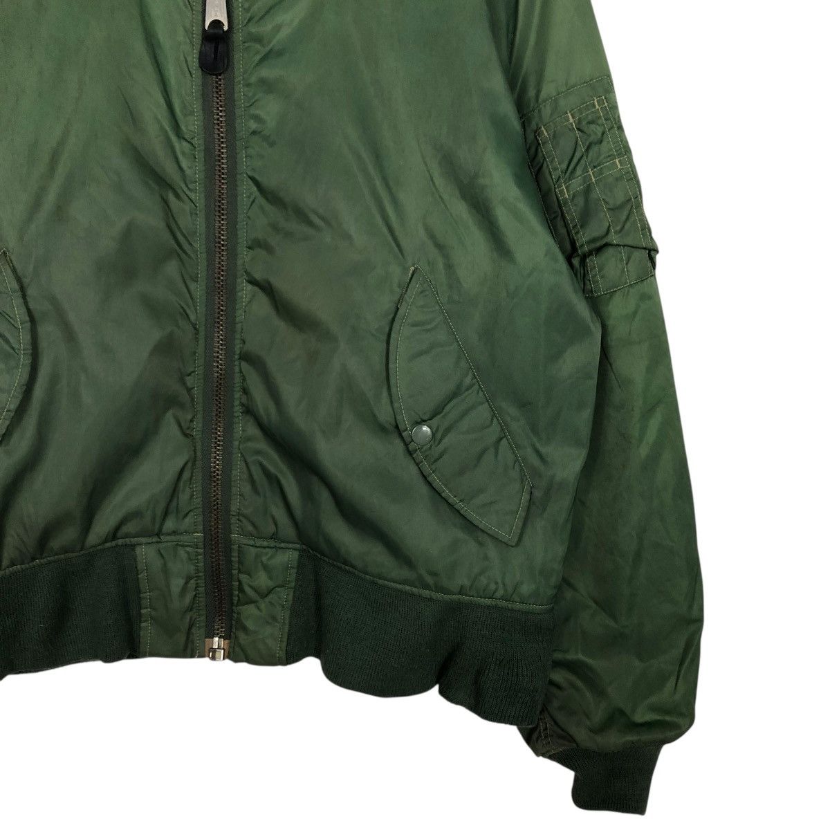 Japanese Brand 🔥VINTAGE MA-1 BOMBER JACKET MILITARY COLLECTION ISSEY MIYAKE Size US L / EU 52-54 / 3 - 7 Thumbnail