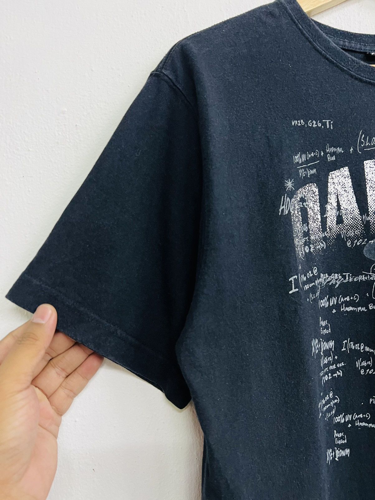 Oakley Vintage Y2K Oakley Software Tee Size US M / EU 48-50 / 2 - 5 Thumbnail