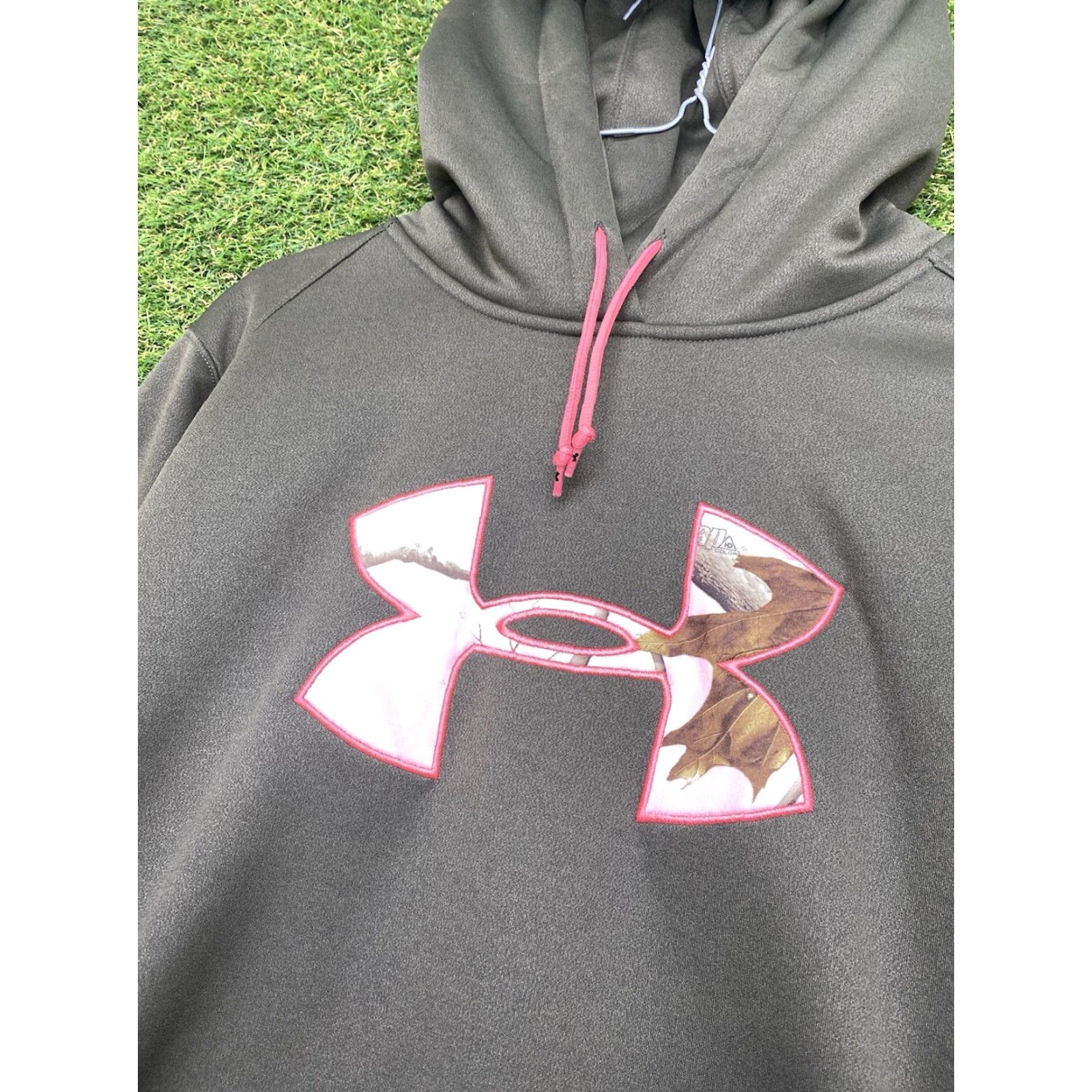 Under Armour VINTAGE UNDER ARMOUR Storm Hoodie Womens L CAMO Logo Pink Pullover Y2K Size L / US 10 / IT 46 - 3 Thumbnail