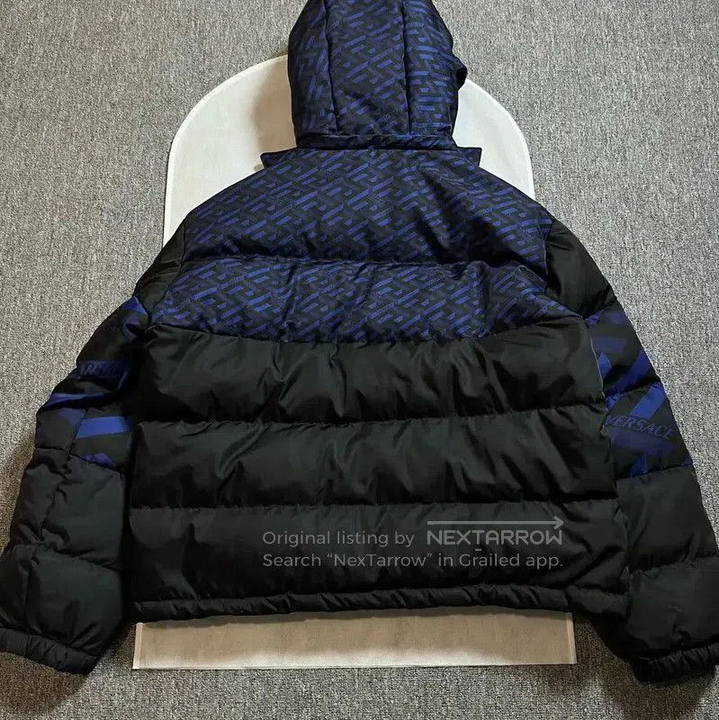 Versace Versace Men's Winter Black Puffer Jacket . Size US M / EU 48-50 / 2 - 2 Thumbnail