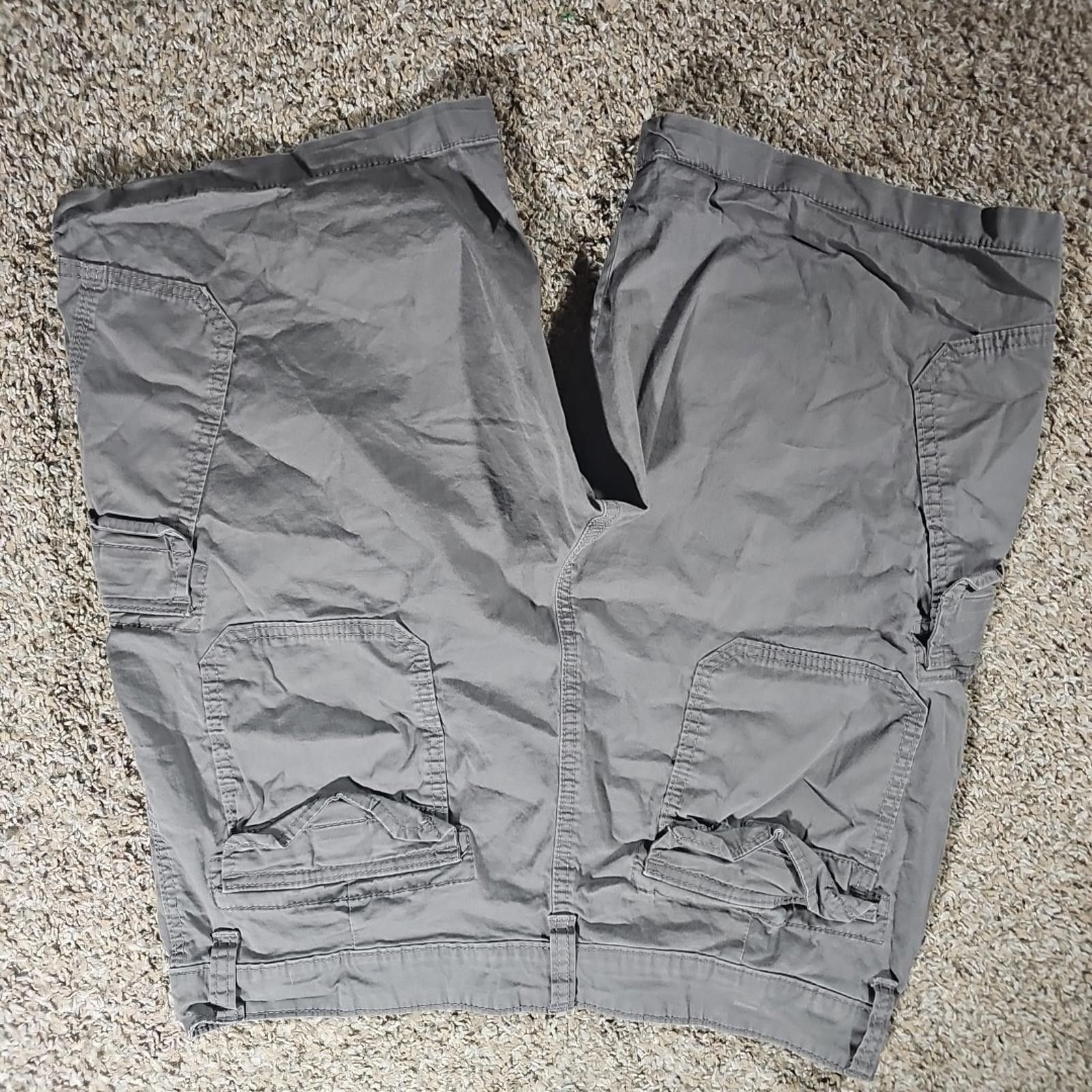 UNIONBAY Unionbay Sz 34 Gray Cargo Shorts Size US 34 / EU 50 - 6 Thumbnail