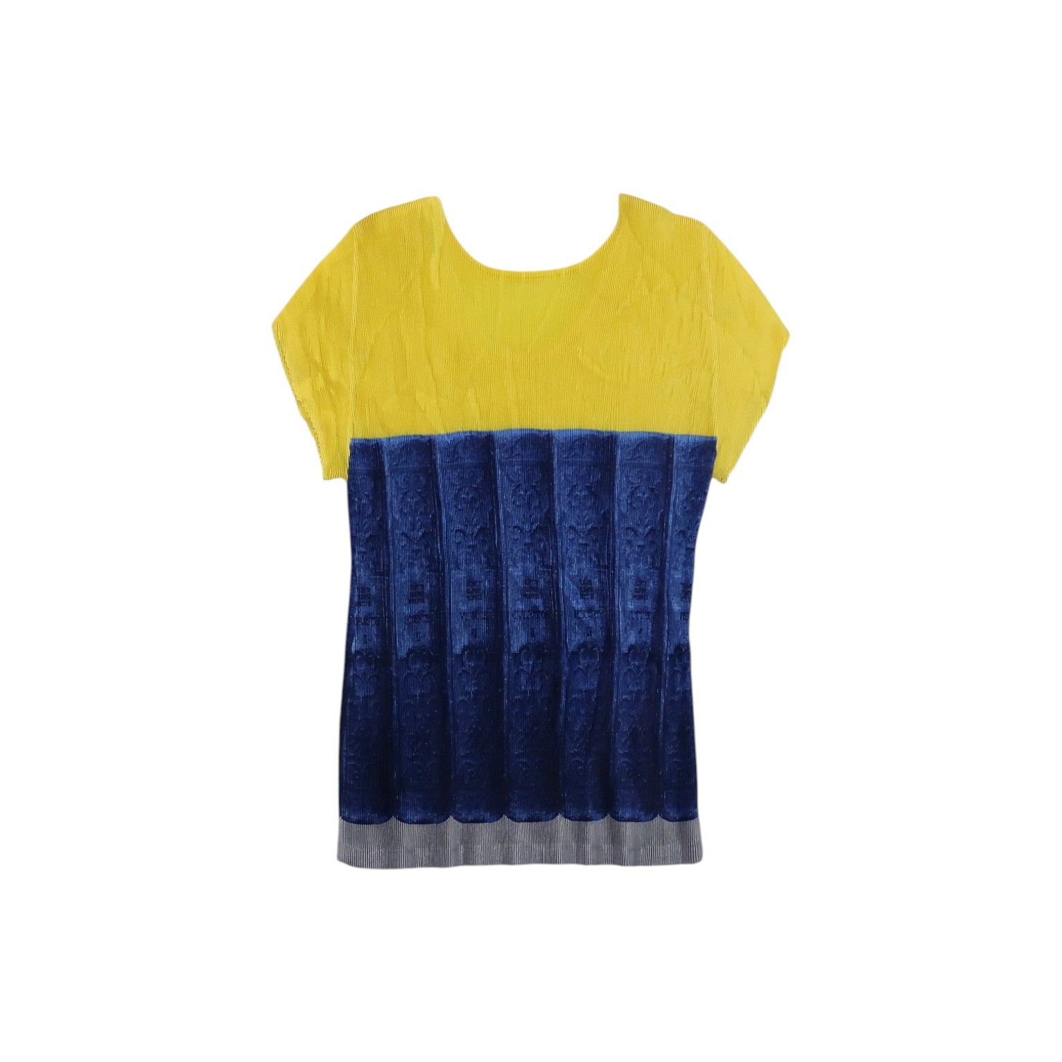 Pleats Please Issey Miyake Pleats Please “Book Cut & Sew” Top Size M / US 6-8 / IT 42-44 - 2 Thumbnail