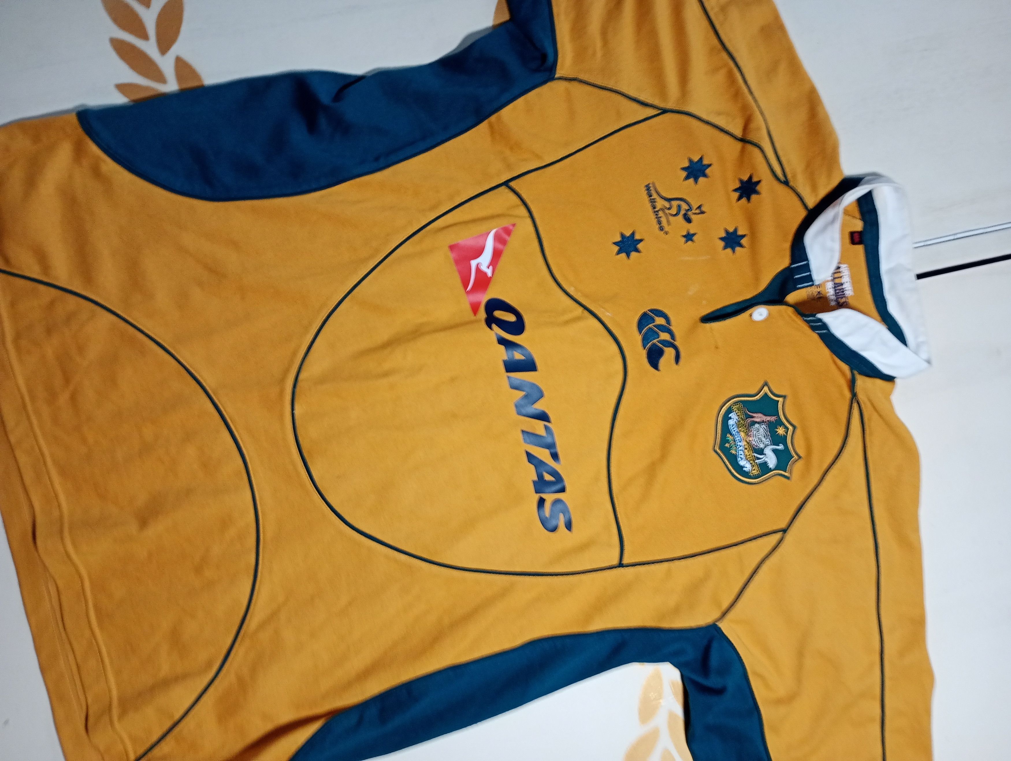 Canterbury of New Zealand Canterbury Wallabies Australia Rugby Shirt 2008 Size US XL / EU 56 / 4 - 5 Thumbnail