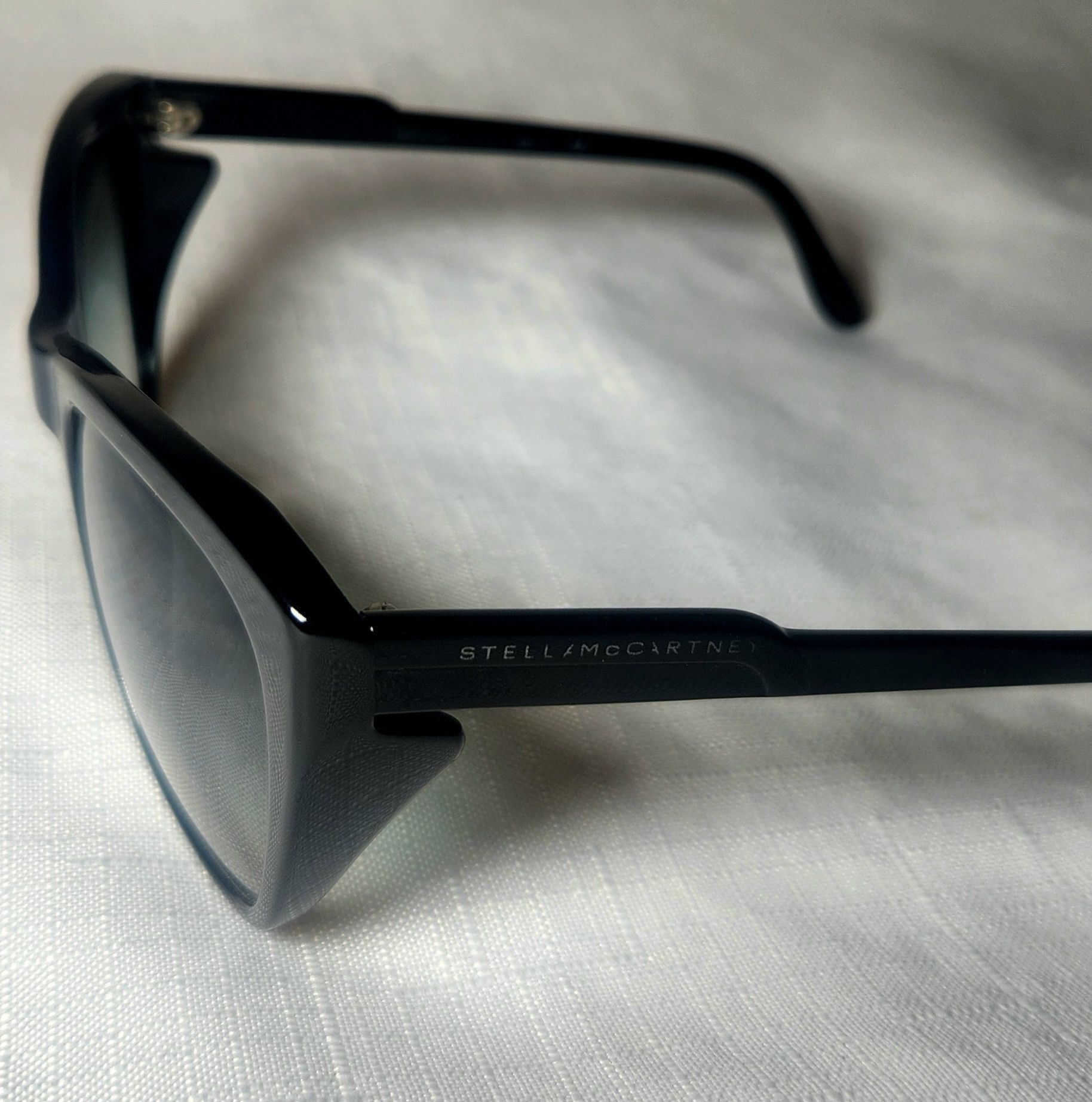 Stella McCartney STELLA MCCARTNEY SM 4039 2055/8G BLACK AUTHENTIC SUNGLASSES Size ONE SIZE - 4 Thumbnail