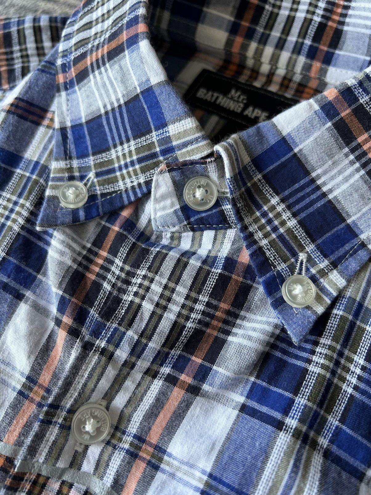Bape Bape Iconic Logo Button Up Size US S / EU 44-46 / 1 - 7 Thumbnail