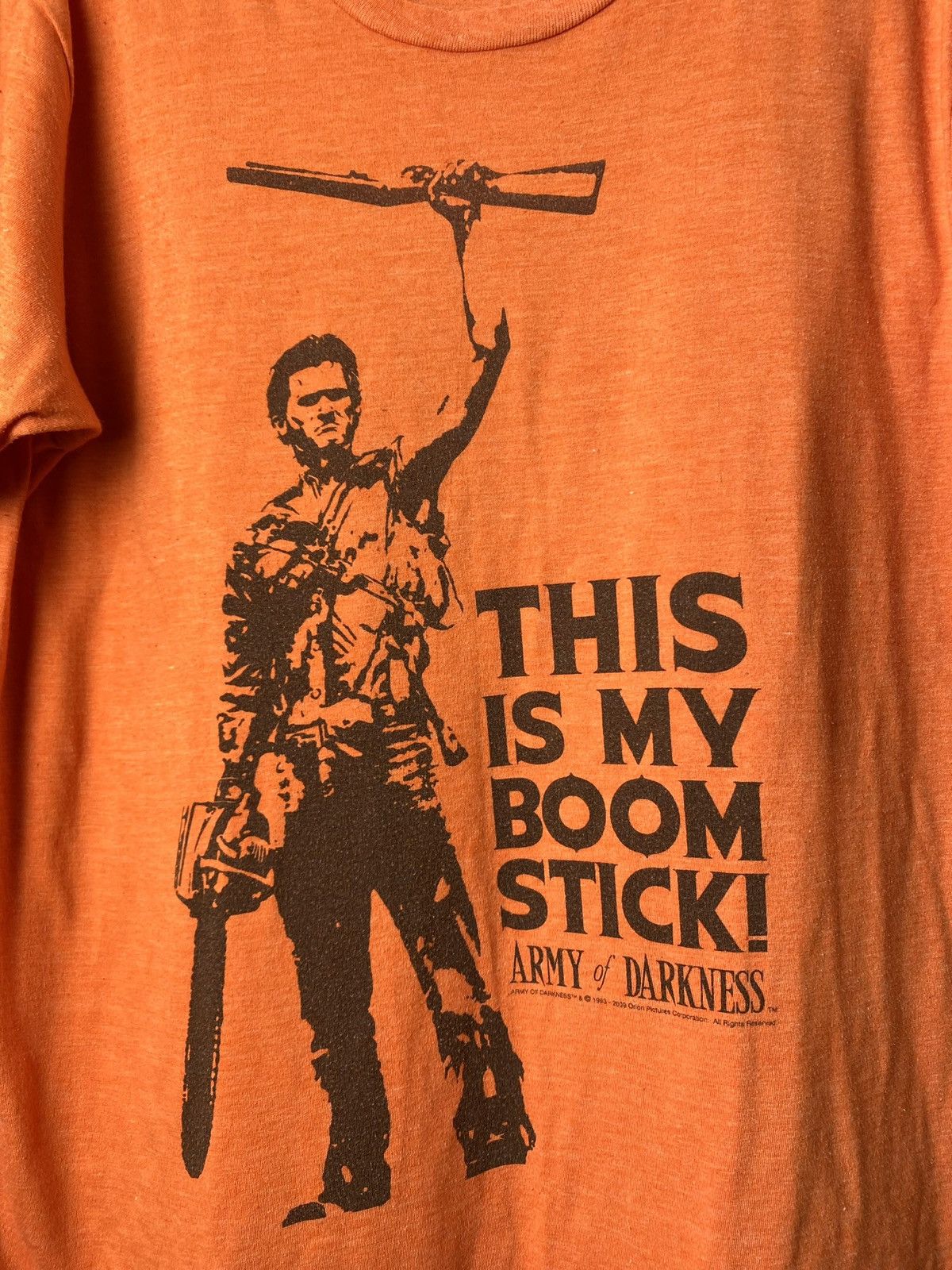 Vintage Vintage 2009 Army Of Darkness Horror Movie T Shirt Size US M / EU 48-50 / 2 - 2 Thumbnail