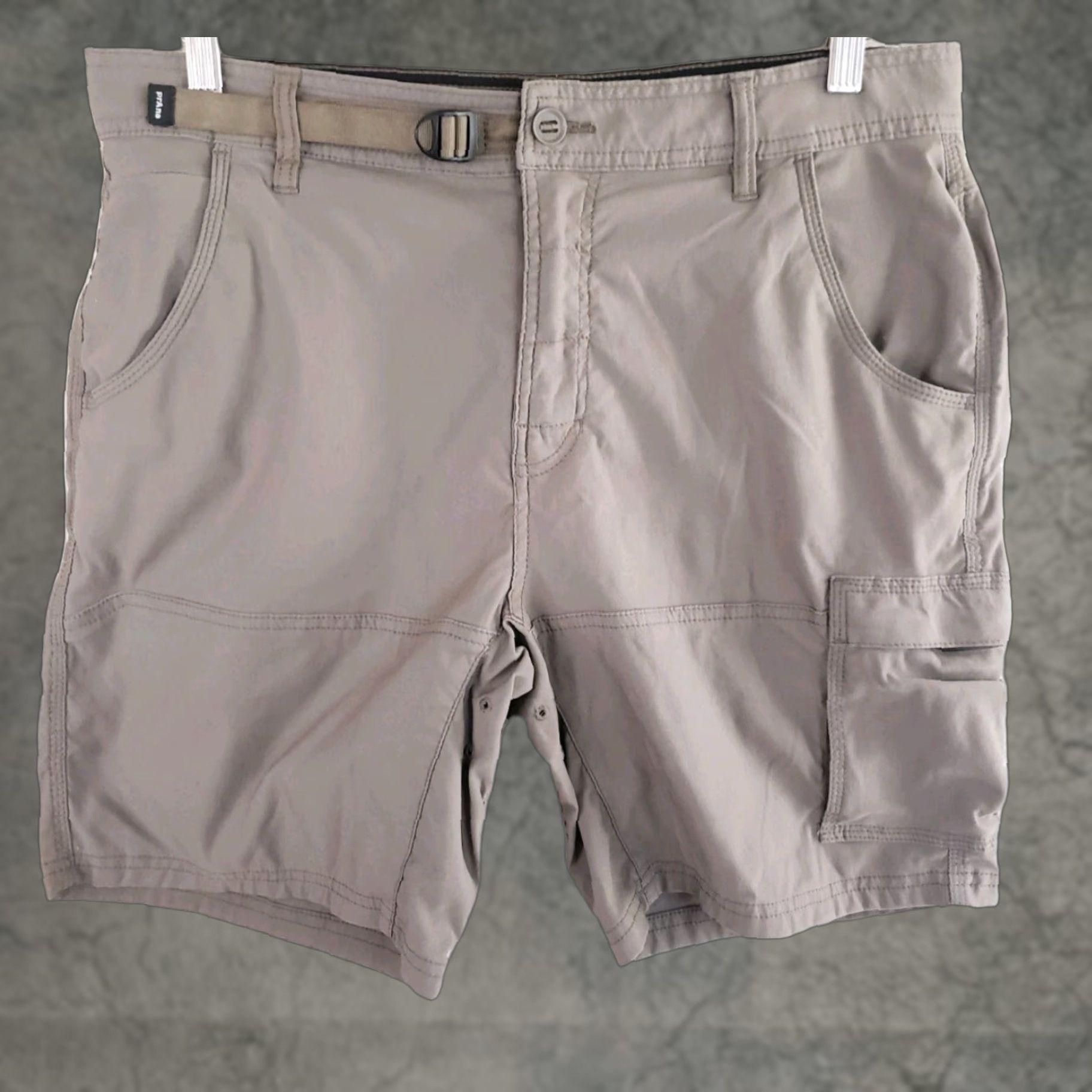 Prana prAna Breathe Shorts Mens 34w 8" Inseam Dark Brown Nylon Stretch Cargo Regular Flat Front Rise Mid-Length Outdoor Travel Casual Mens Size US 34 / EU 50 - 1 Thumbnail