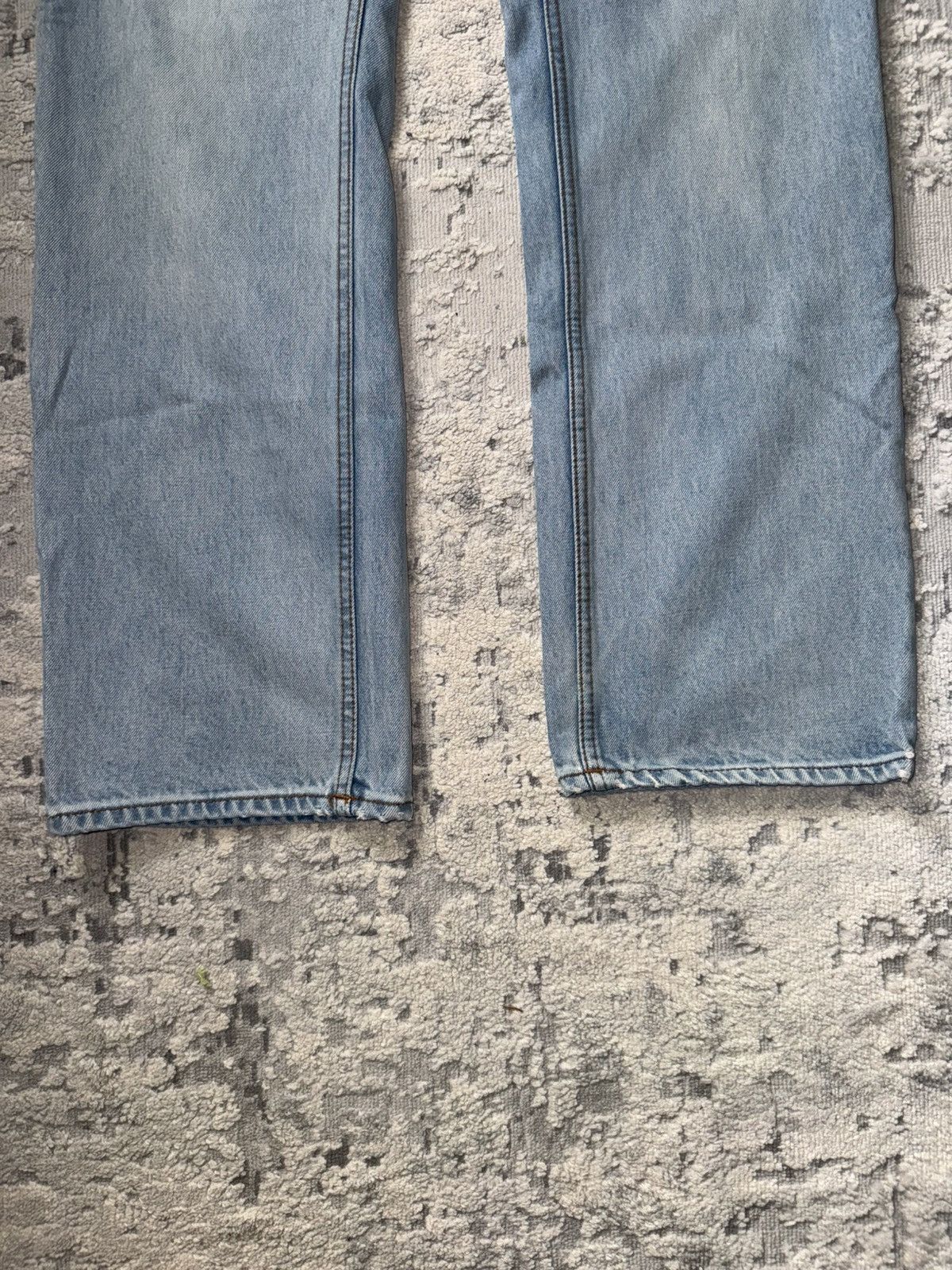 True Religion True Religion Ricky/Relaxed Ligjt Washed Denim Jeans Size US 33 - 5 Thumbnail