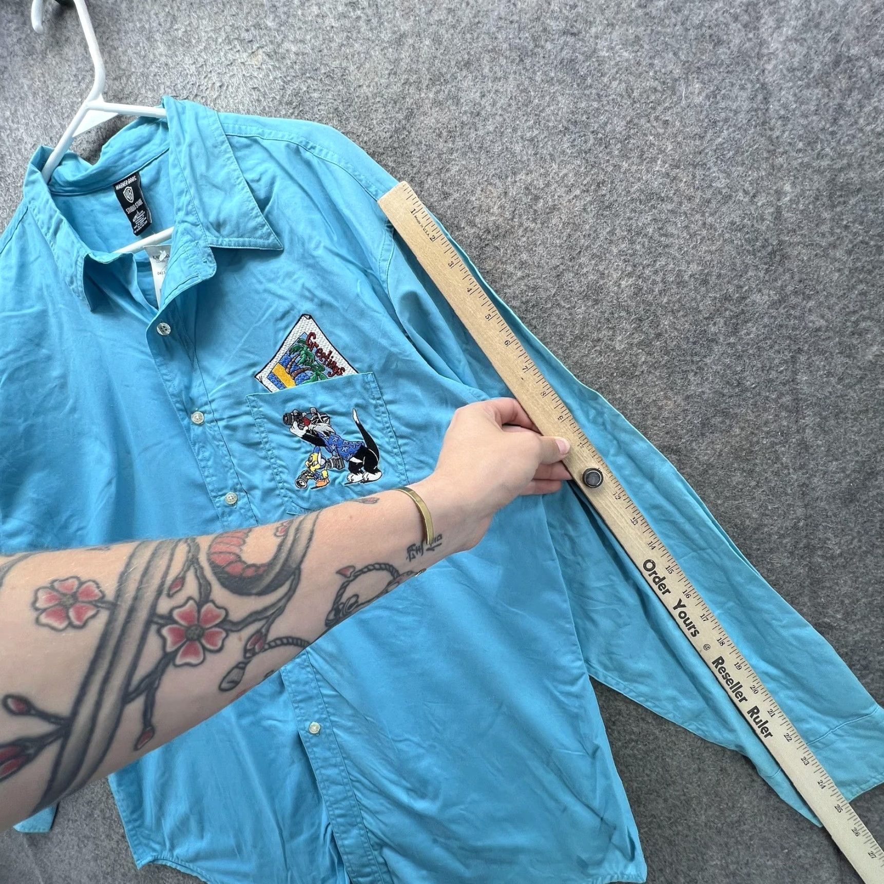 Vintage VINTAGE Warner Bros. Studio Store Sylvester Looney Tunes Shirt Mens L Blue Button-Up Size US L / EU 52-54 / 3 - 3 Thumbnail