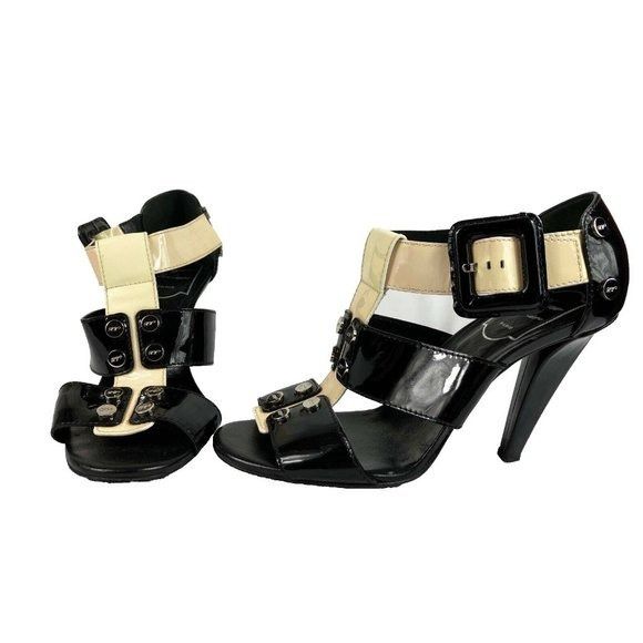 image of 37 Roger Vivier Buckle Accent T-Strap Gladiator Sandals Pate in Black, Women's
