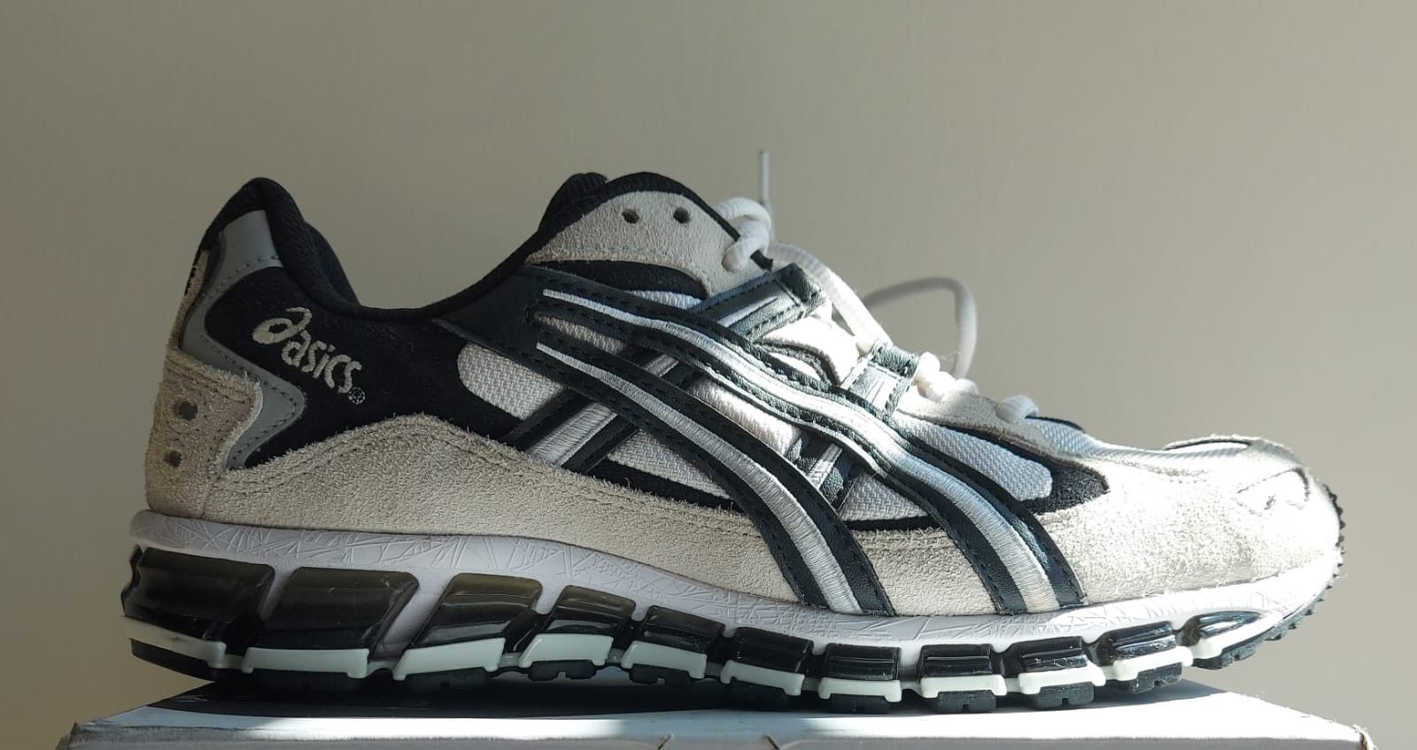 Asics Gel kayano 5 360 Size US 10 / EU 43 - 2 Thumbnail