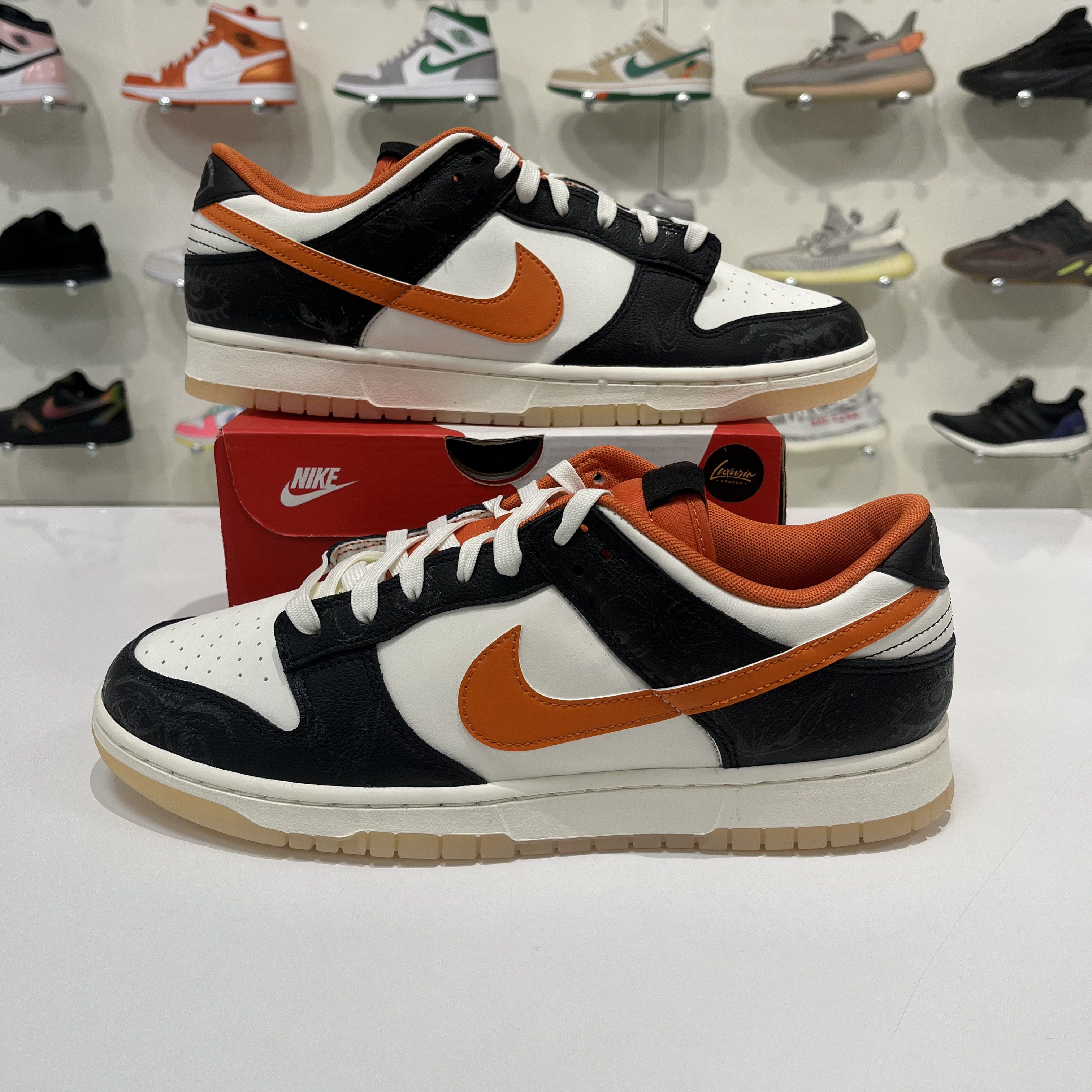 Nike Nike Dunk Low PRM Halloween 2021 Size US 12 / EU 45 - 1 Thumbnail