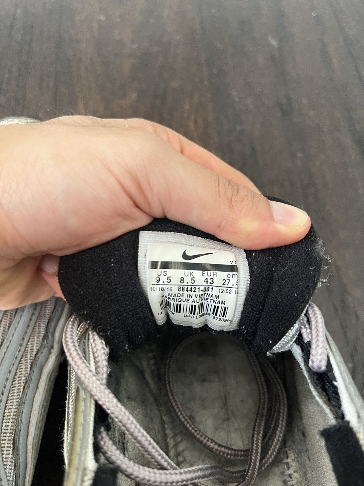 Nike Airmax 97 Silver Bullet Size US 9.5 / EU 42-43 - 4 Thumbnail