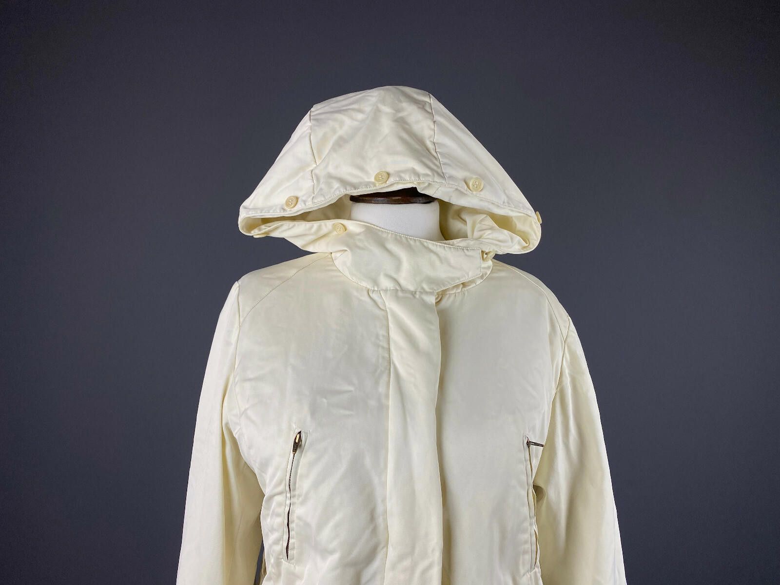 Designer Weekend Max Mara White Full Zip Nylon Hooded Jacket Size 6 Size M / US 6-8 / IT 42-44 - 2 Thumbnail