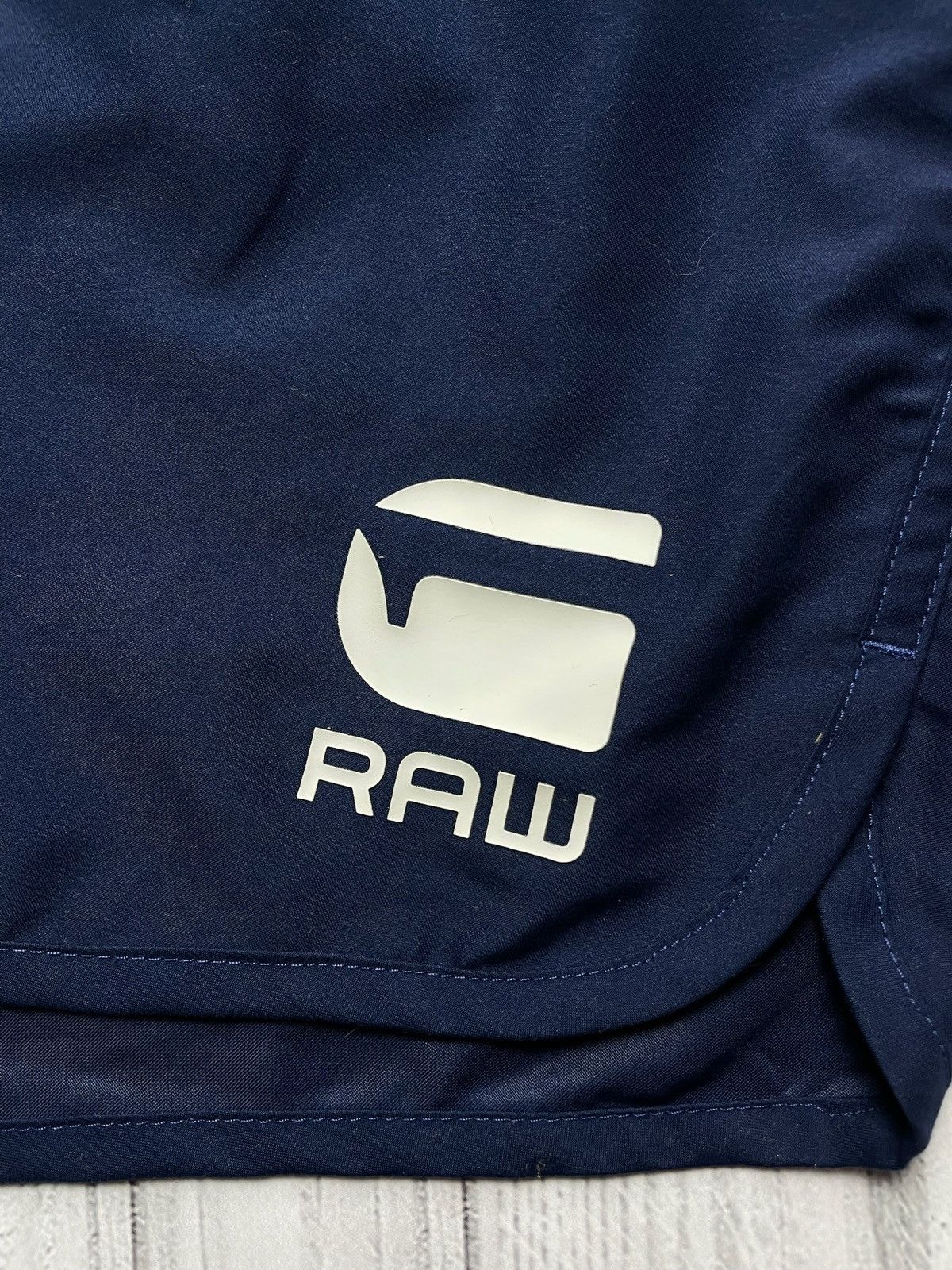 G-Star × Vintage Vintage G-star Raw shorts size L navy logo Size US 34 / EU 50 - 2 Thumbnail