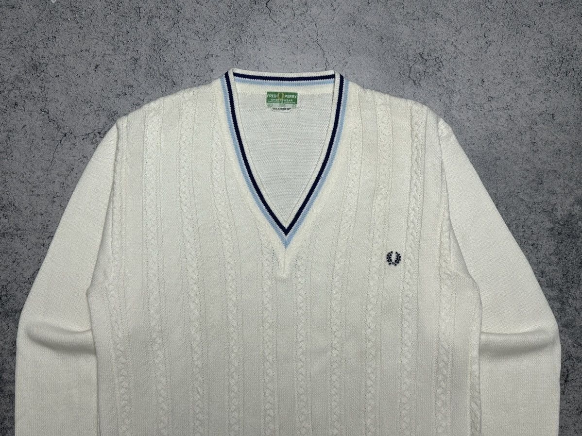 Fred Perry Vintage 80s Freed Perry V-Neck Knit Sweater Size US L / EU 52-54 / 3 - 2 Thumbnail