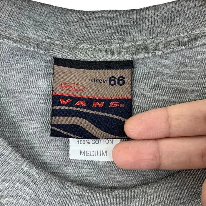 Vans Vintage VANS SKATEBOARD Motion Graffiti Logo Tee Shirt Size US M / EU 48-50 / 2 - 7 Thumbnail