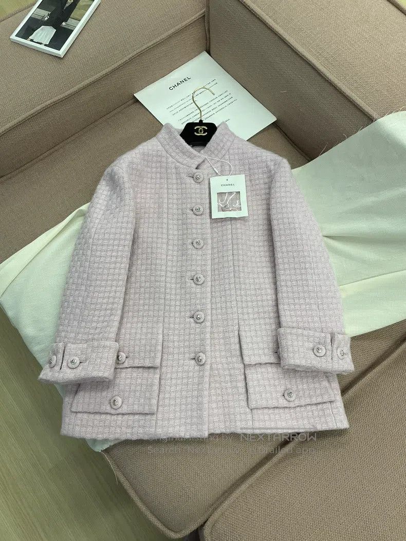 Chanel Chanel Pink tweed coat Size XS / US 0-2 / IT 36-38 - 1 Thumbnail
