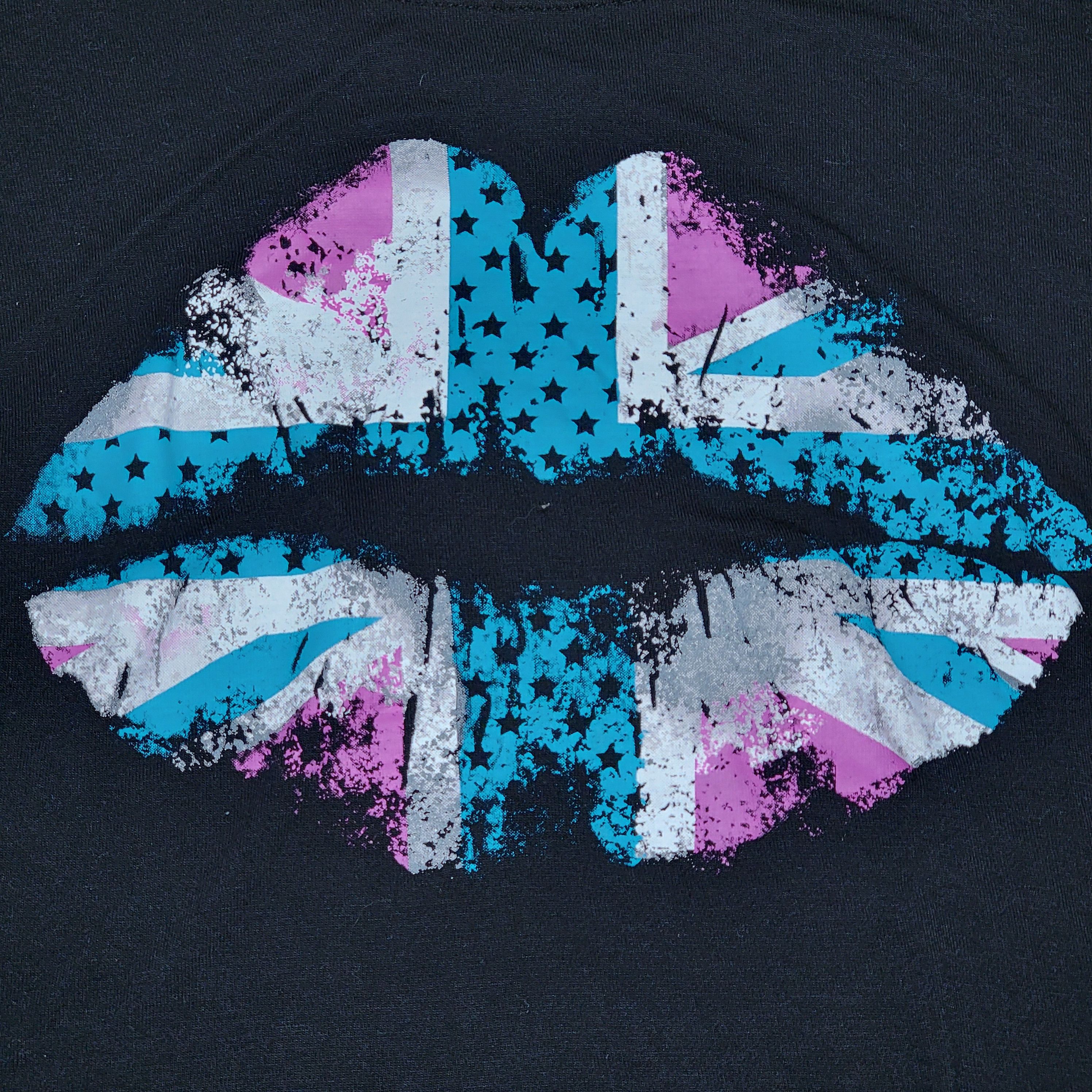 Garage Garage Crop Tank Top Union Jack Lips - Size Medium (Junior) Size M / US 6-8 / IT 42-44 - 2 Thumbnail