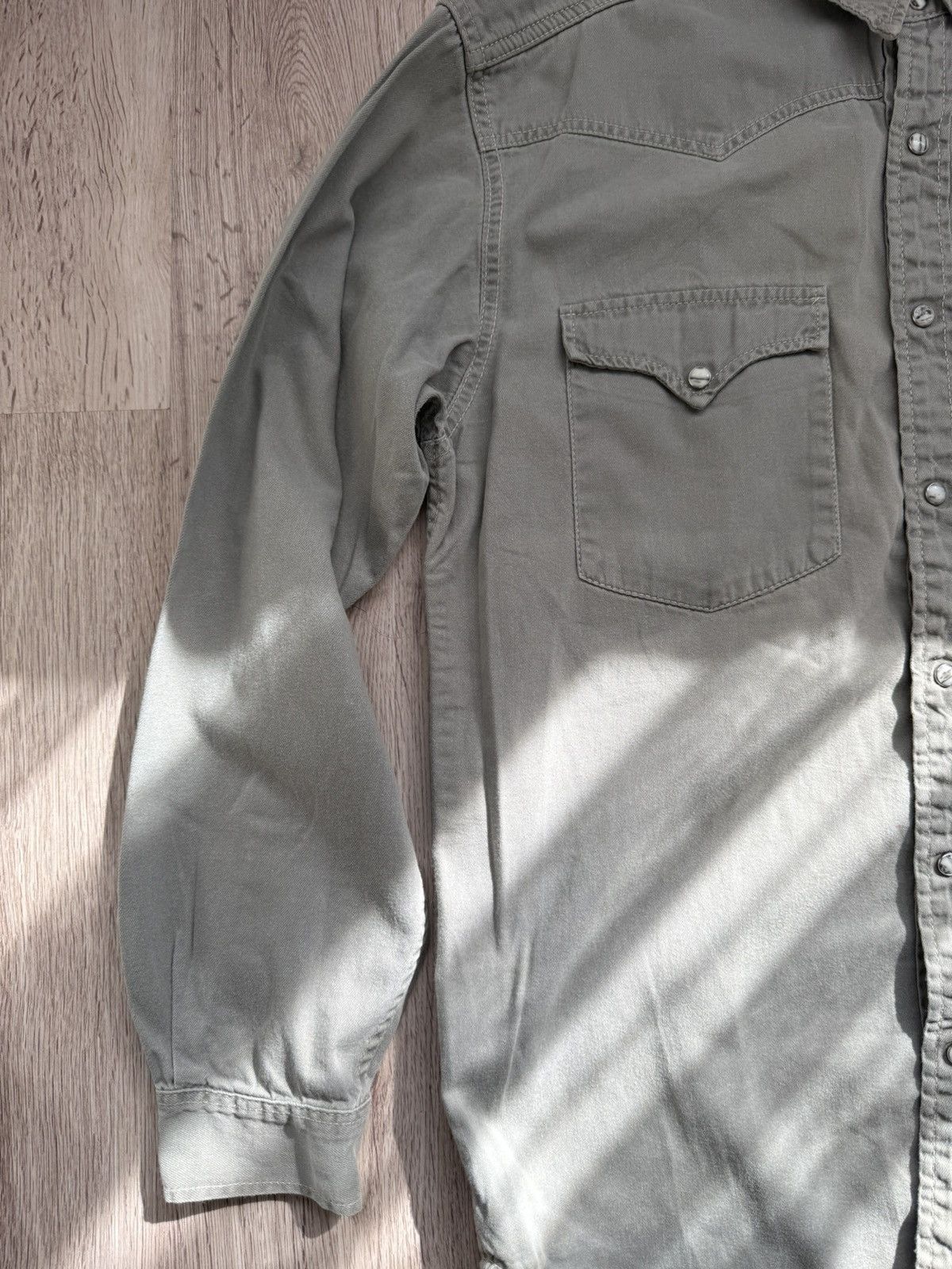 Levi's Vintage 90s Levi’s Western Shirt Green Khaki Red Tab Size M Size US M / EU 48-50 / 2 - 5 Thumbnail