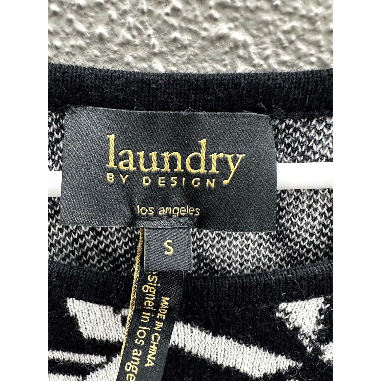 Laundry by Shelli Segal Laundry by Shelli Segal Dress Shirt? Abstract Short Sleeve Knit Knee Length Black Geometric S Women's Casual Workwear 100% Cotton Knit Dress Size 28" / US 6 / IT 42 - 4 Thumbnail
