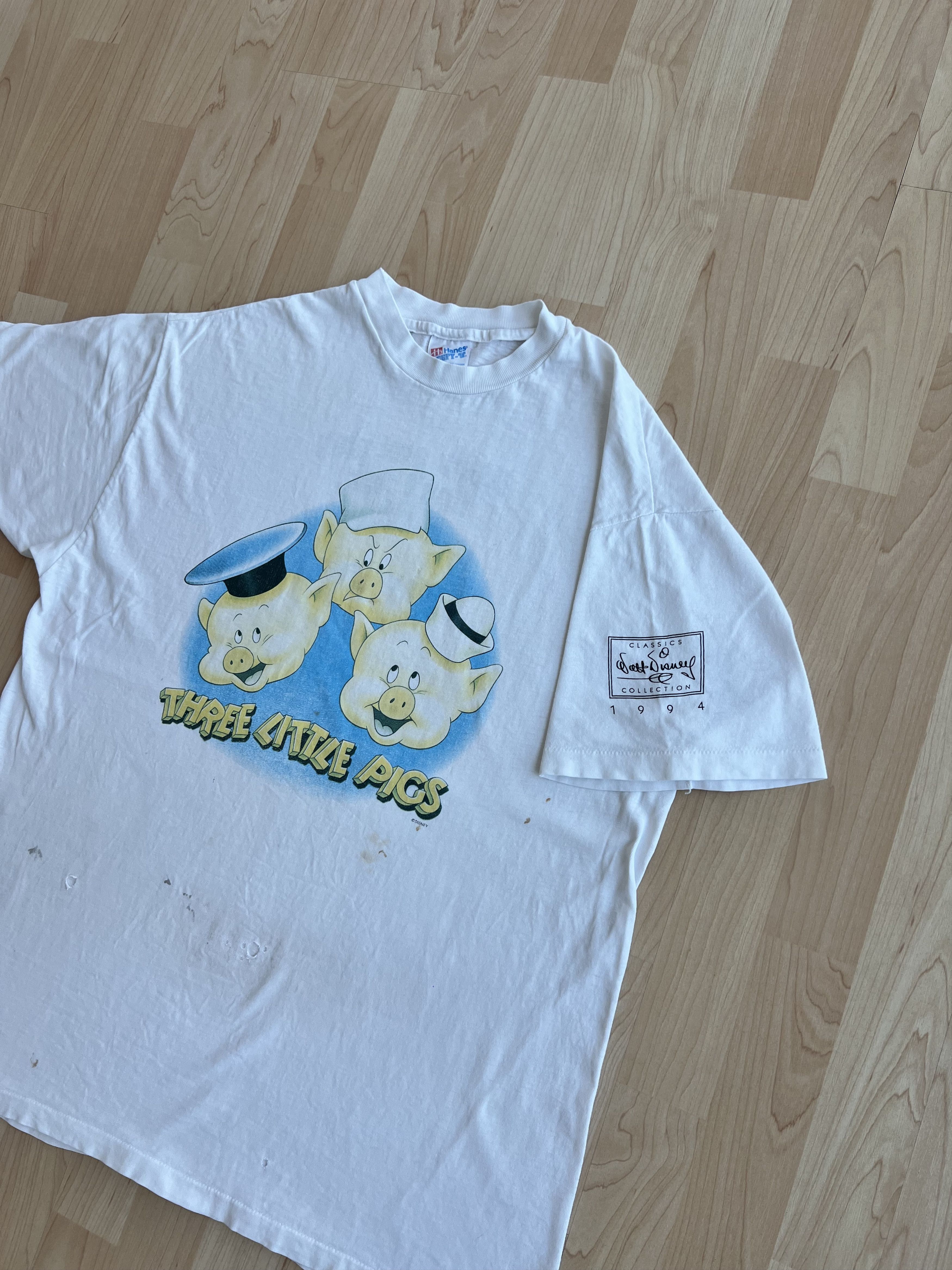 Disney Vintage 1994 Walt Disney Three Little Pigs Movie Size US XL / EU 56 / 4 - 4 Thumbnail