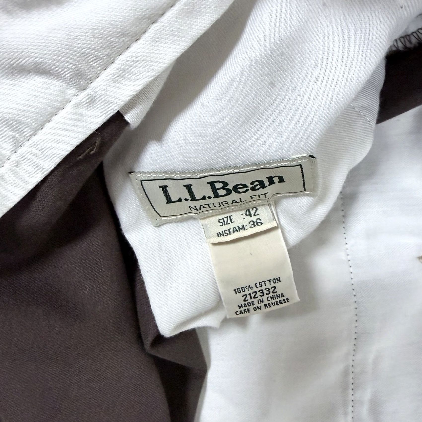 Vintage L.L.Bean Natural Fit Casual Dress Pants Men's Size 42x36 Brown Regular Rise 13.25" Inseam 36" Cotton Zip Front Front Flat Front Pockets Slim Straight Size US 42 / EU 58 - 6 Thumbnail