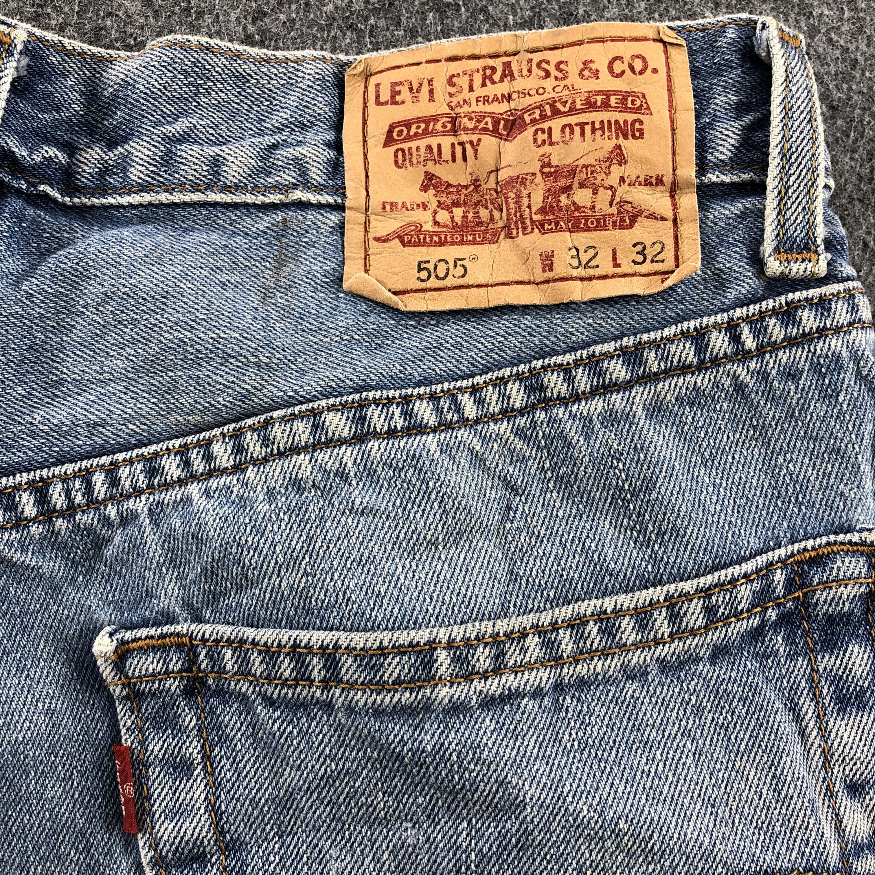 Levi's Blue Wash Vintage Levis 505 Jeans-J1136 Size US 31 - 5 Thumbnail
