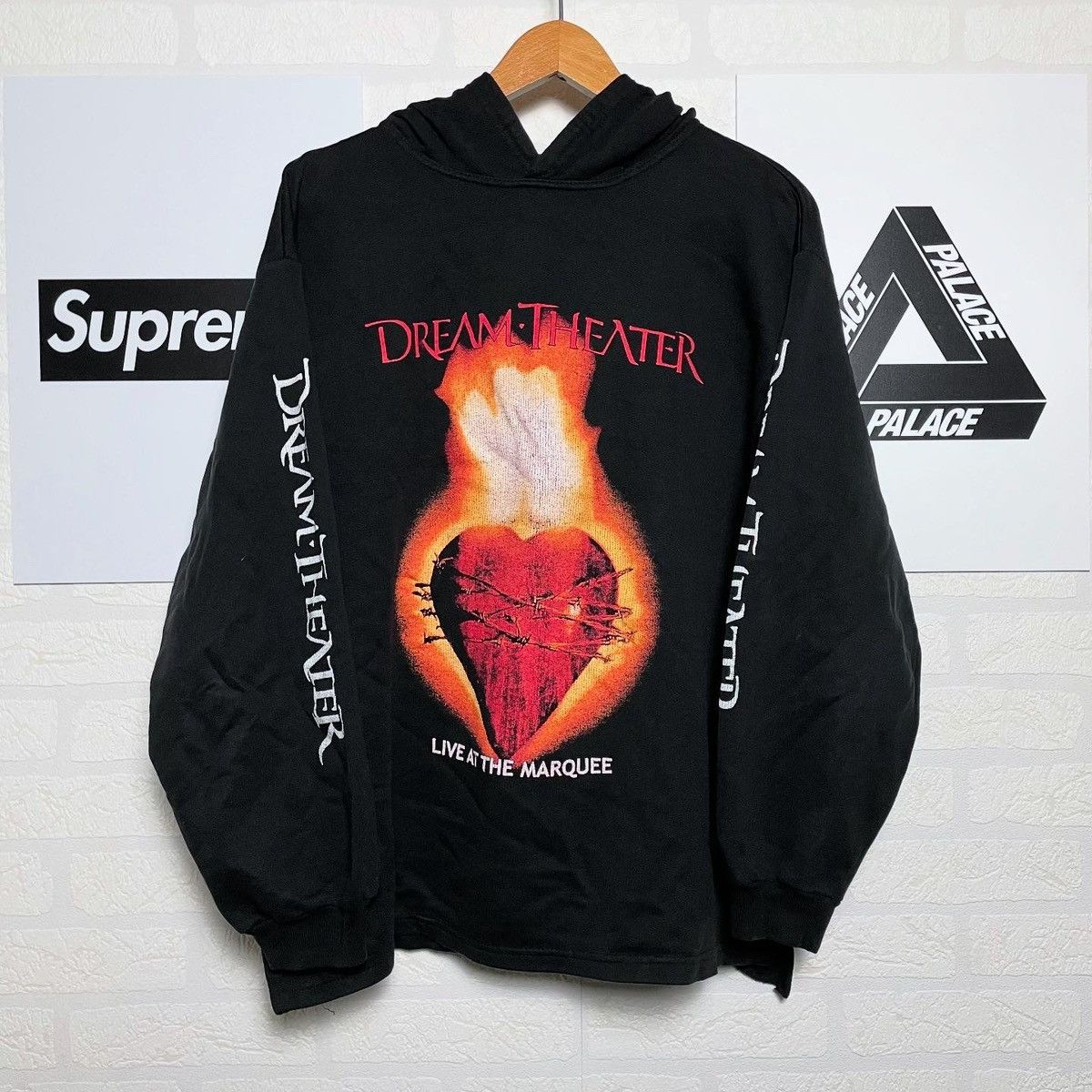 Band Tees Vintage 00s Dream Theater Rock hoodie punk emo music metal Size US M / EU 48-50 / 2 - 1 Thumbnail