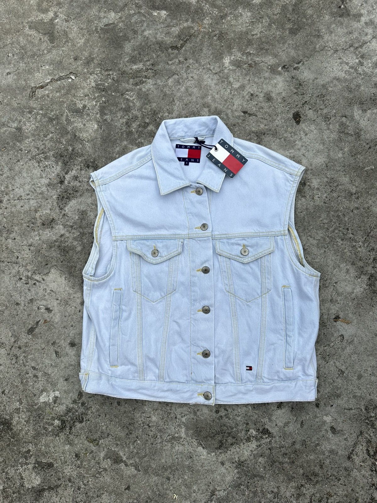 Tommy Hilfiger × Tommy Jeans Tommy Jeans Denim Vest Size US S / EU 44-46 / 1 - 4 Thumbnail