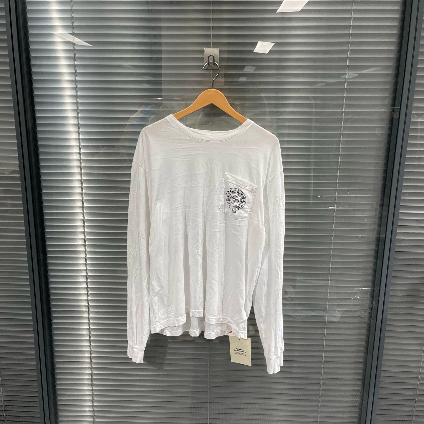 Chrome Hearts Chrome Hearts Las Vegas Qilin Arm Horseshoe LS L Size US L / EU 52-54 / 3 - 2 Thumbnail