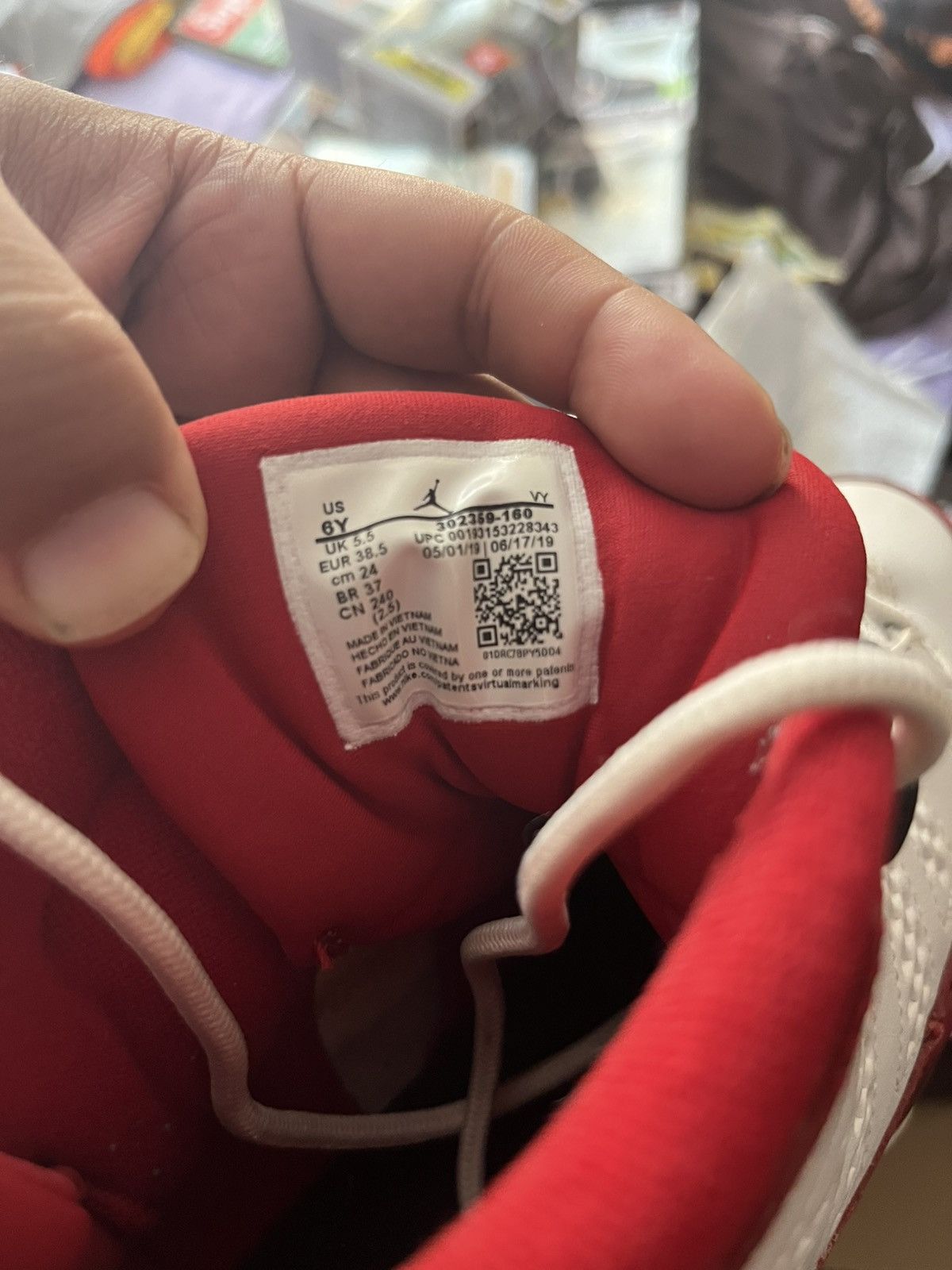 Jordan Brand Gym Red 9s Size US 6 / EU 39 - 6 Thumbnail