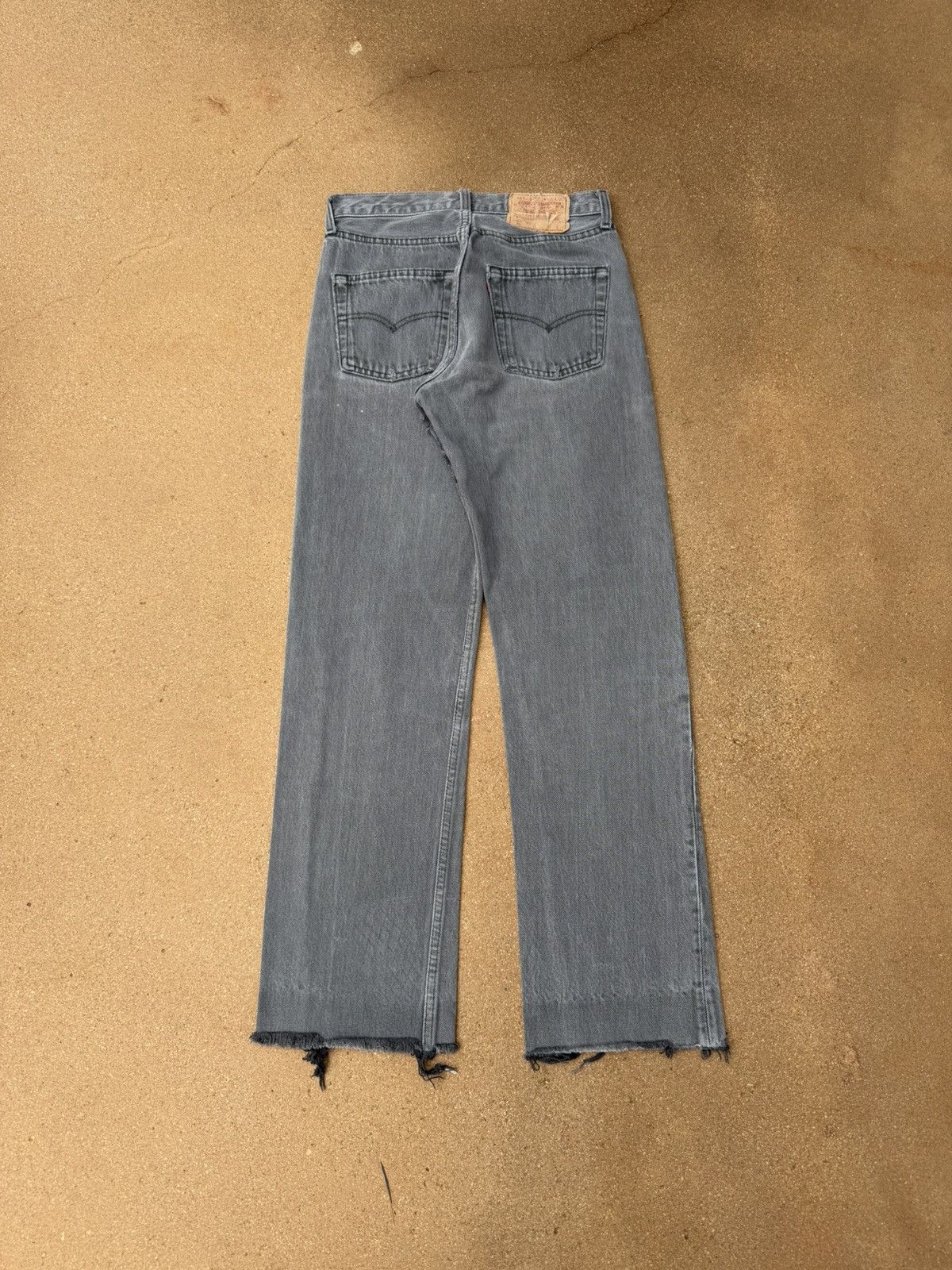 Levi's Vintage Levi’s 501xx Buttonfly Straight Faded Jeans 27x29 Size 27" / US 4 / IT 40 - 2 Thumbnail