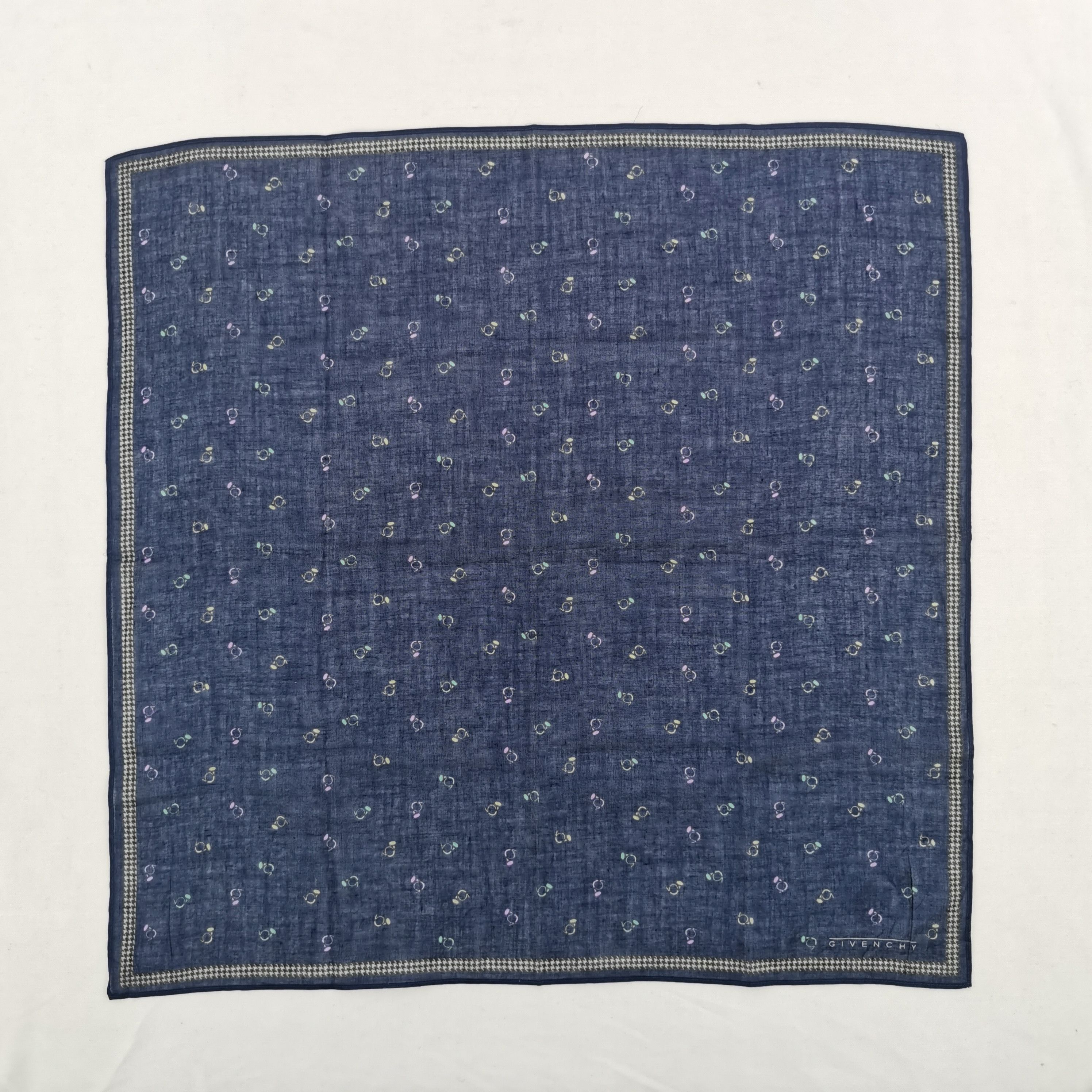 Japanese Brand Vintage Givenchy Handkerchief Neckerchief Bandana Size ONE SIZE - 2 Thumbnail