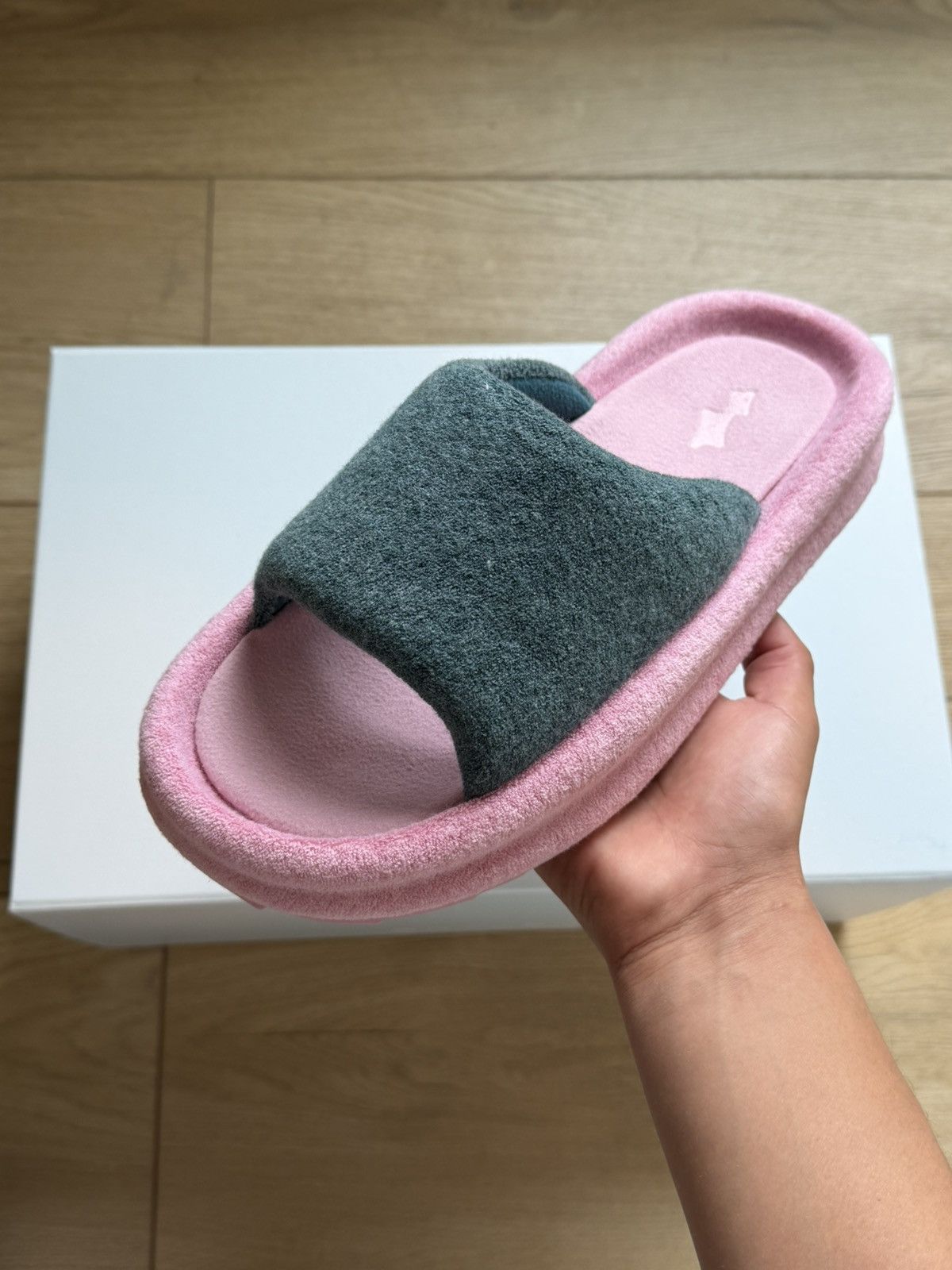 SKYLRK SKYLRK rest slide ‘bloop’ Size US 10 / EU 43 - 2 Thumbnail