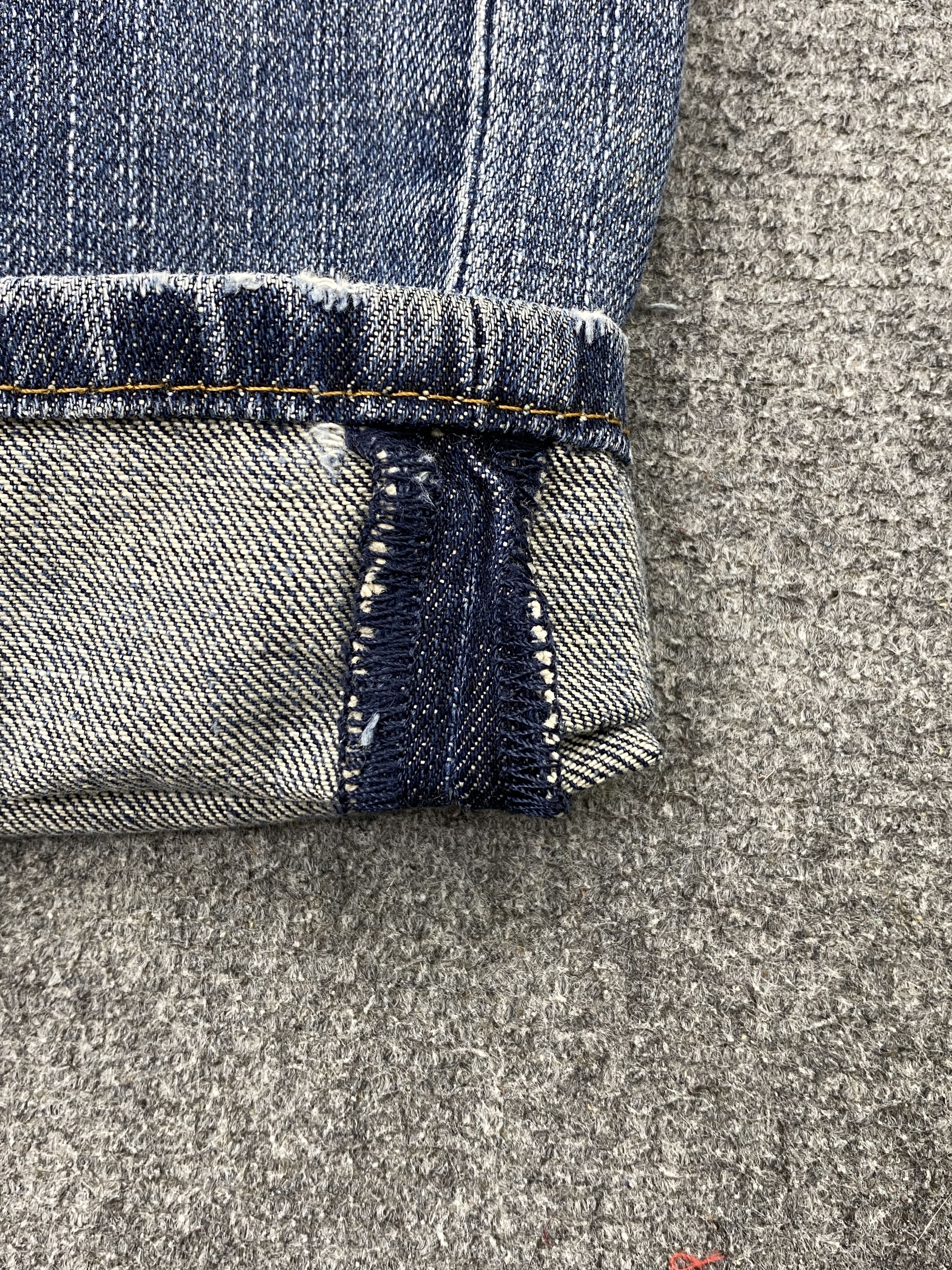 Levi's × Vintage Vintage Levi's 505 Blue Denim Jeans DP2645 Size US 33 - 5 Thumbnail