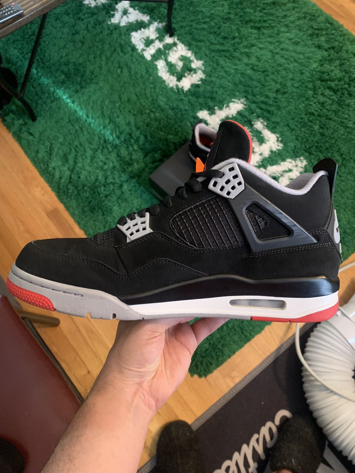 Jordan Brand × Nike Jordan 4 Bred 2019 Size US 11 / EU 44 - 4 Thumbnail