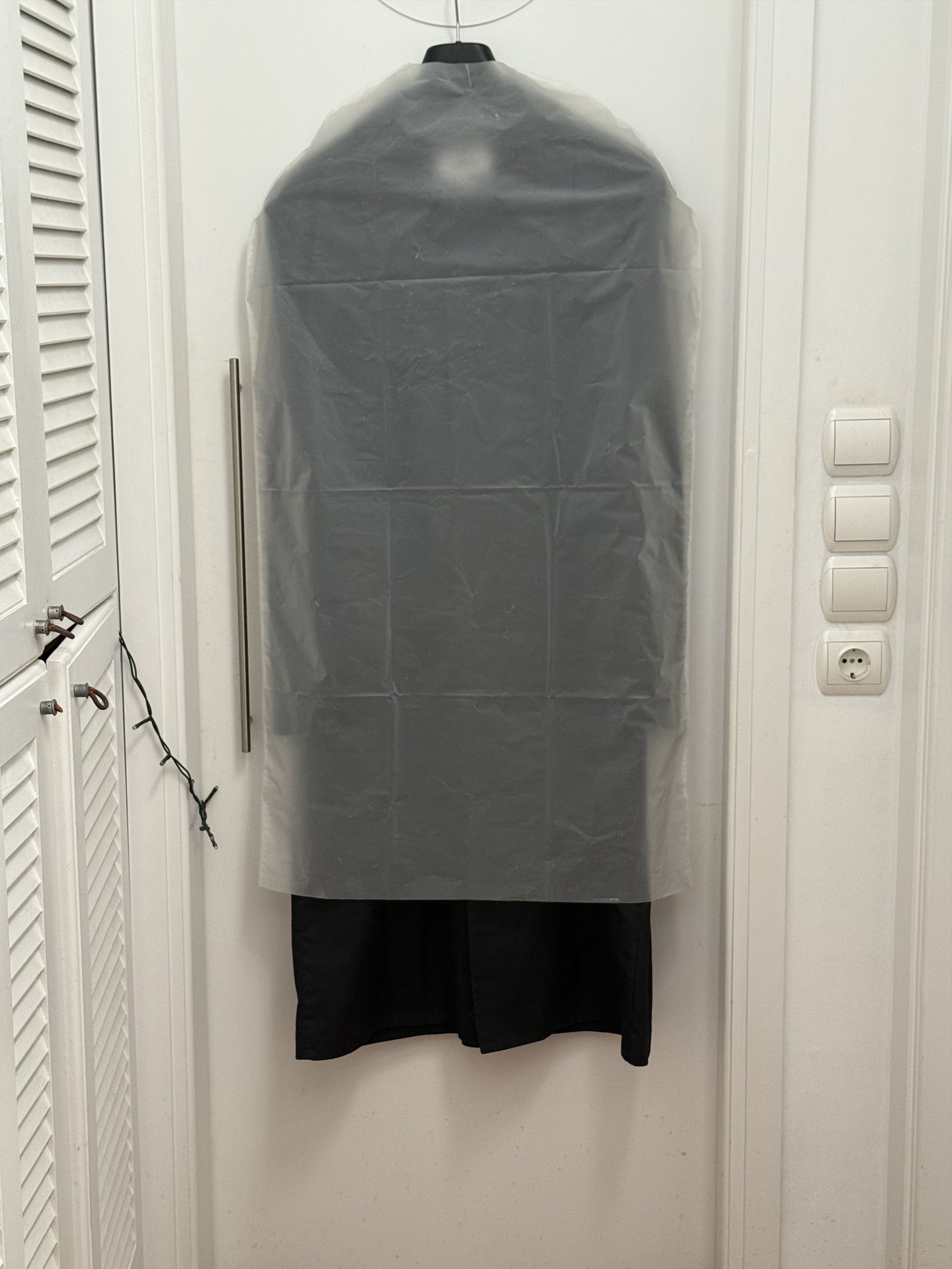 MM6 MM6 Maison Margiela Men's Trench Coat in Black Size US M / EU 48-50 / 2 - 8 Thumbnail