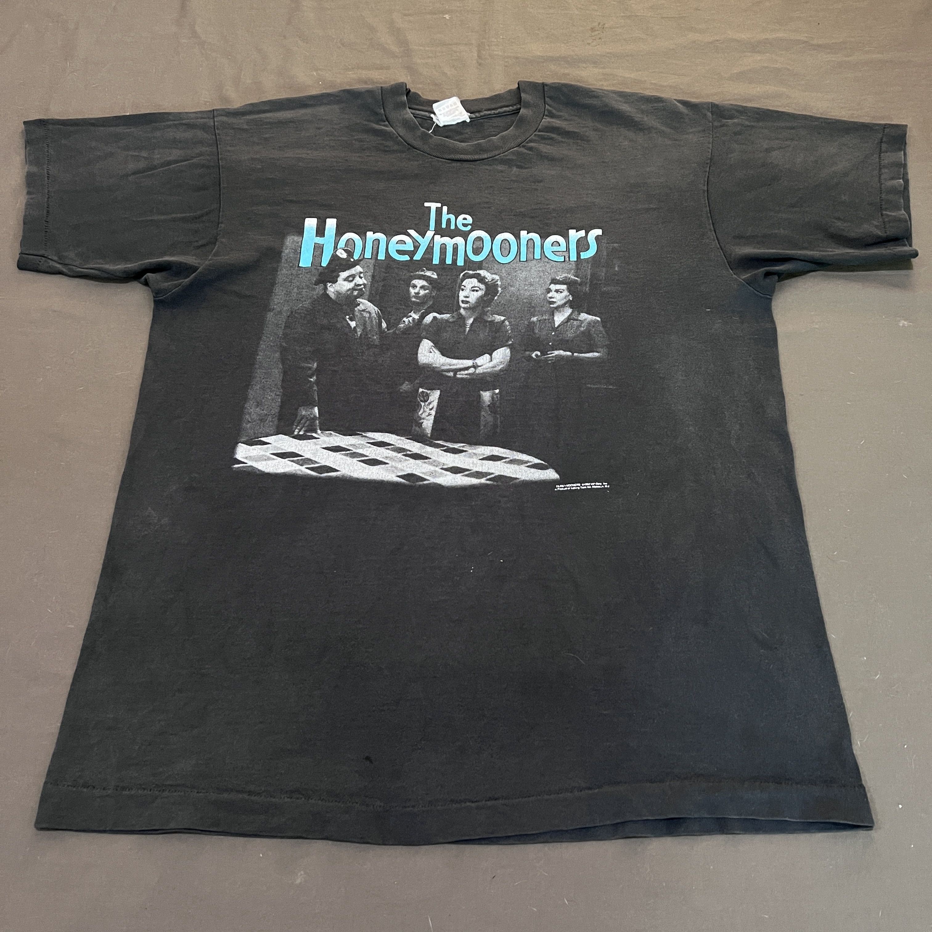 Vintage Vintage 90s The Honeymooners sitcom comedy Tee XL Faded Size US XL / EU 56 / 4 - 2 Thumbnail