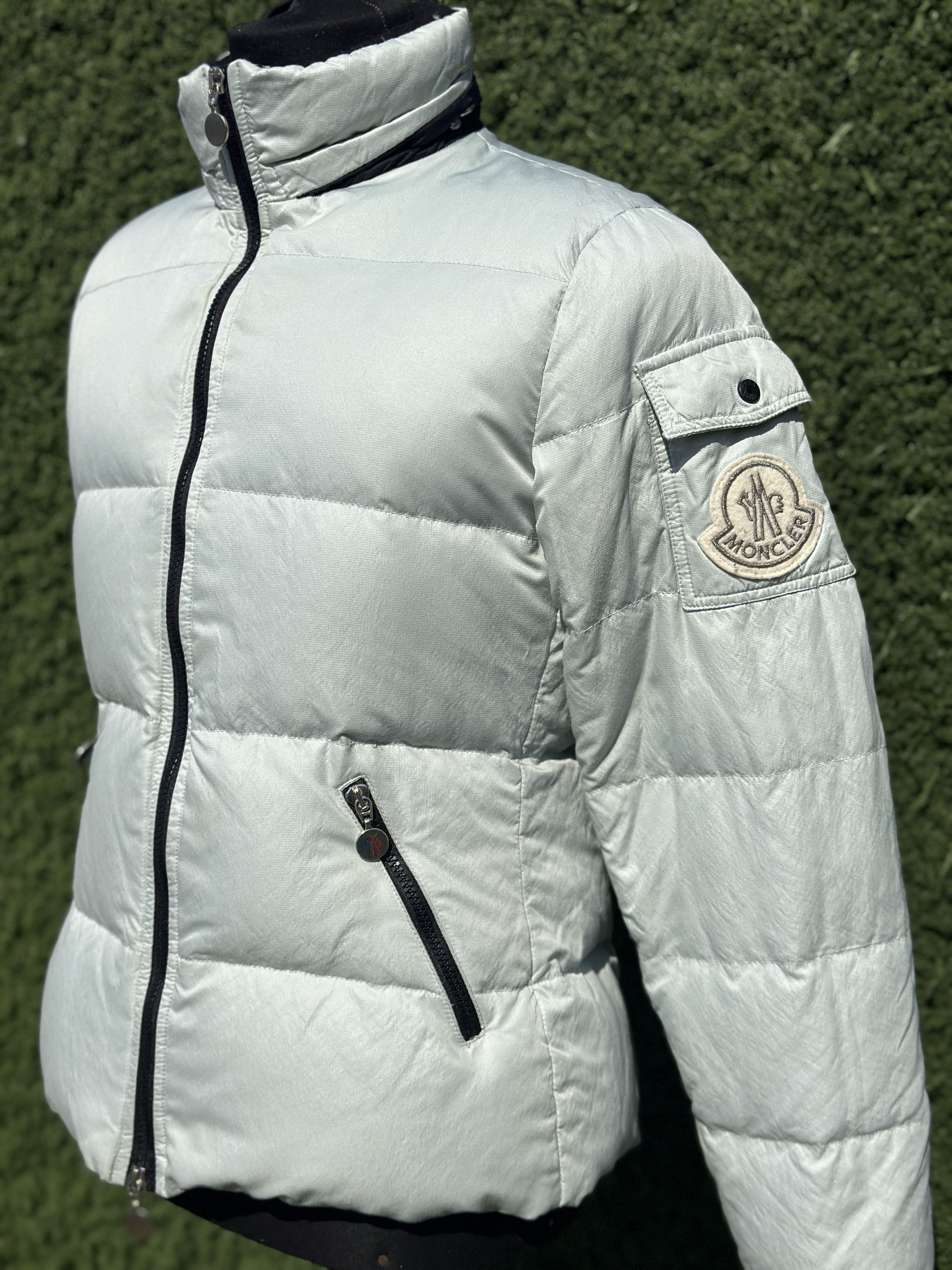 Moncler Metallic Moncler Doudoune Puffer Down Jacket Size 3 M Size L / US 10 / IT 46 - 1 Thumbnail