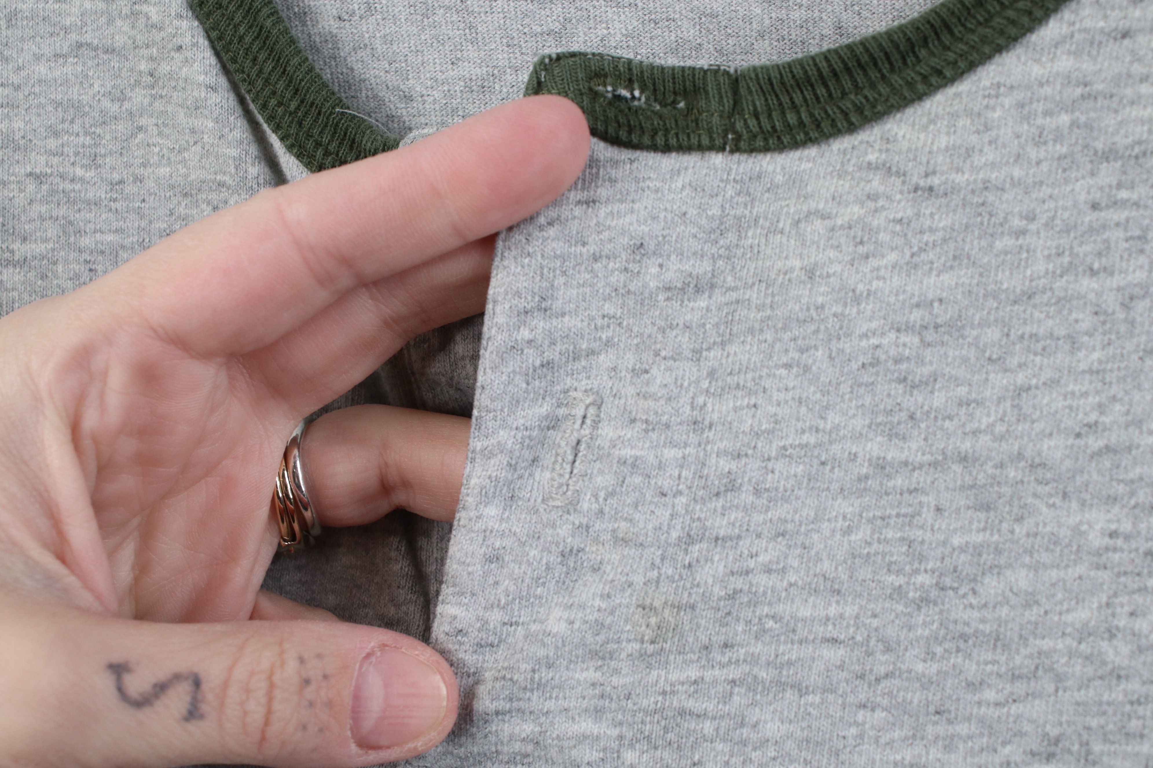 Abercrombie & Fitch Vintage 90s Abercrombie & Fitch Long Sleeve T-Shirt USA Size US XL / EU 56 / 4 - 5 Thumbnail