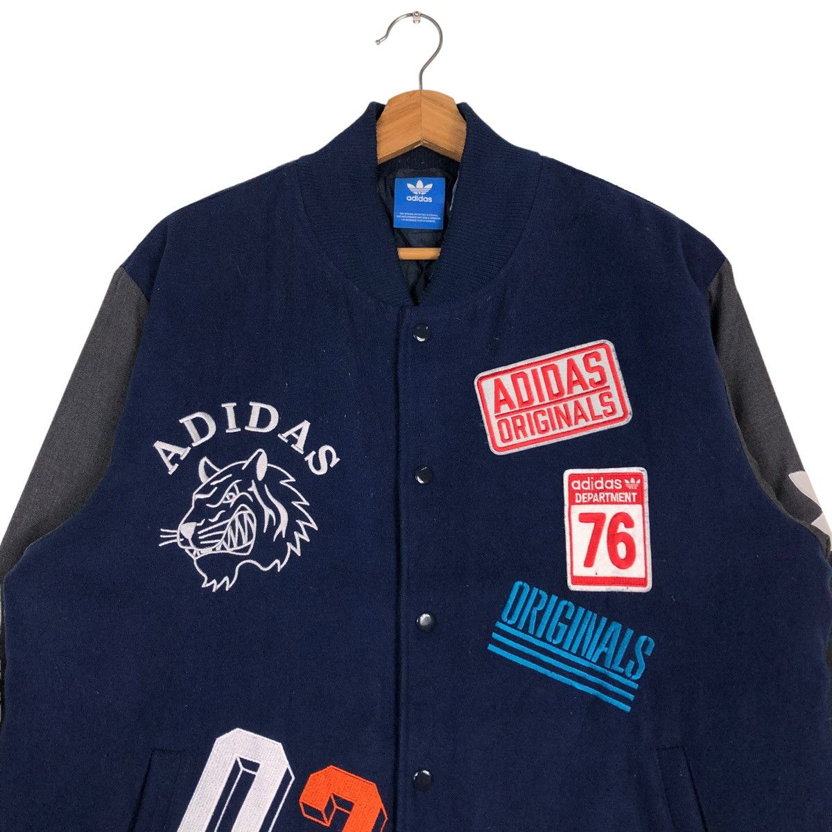 Adidas 🔥VINTAGE VARSITY JACKET ADIDAS BIG LOGO FULL PRINT Size US M / EU 48-50 / 2 - 3 Thumbnail