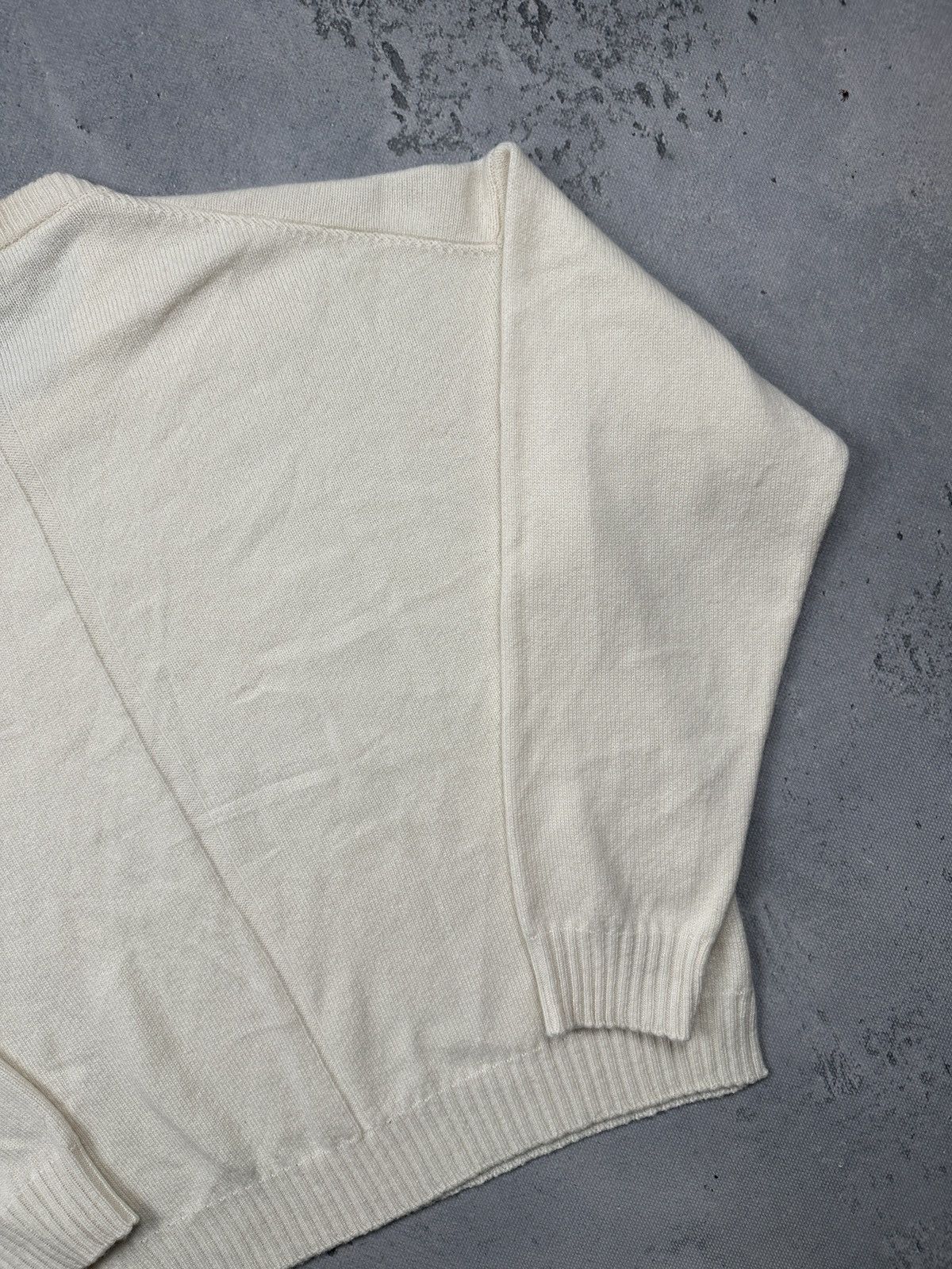 The Row The Row Ivory Cashmere Wool Minimalist Crewneck Lux Sweater Size US XL / EU 56 / 4 - 7 Thumbnail