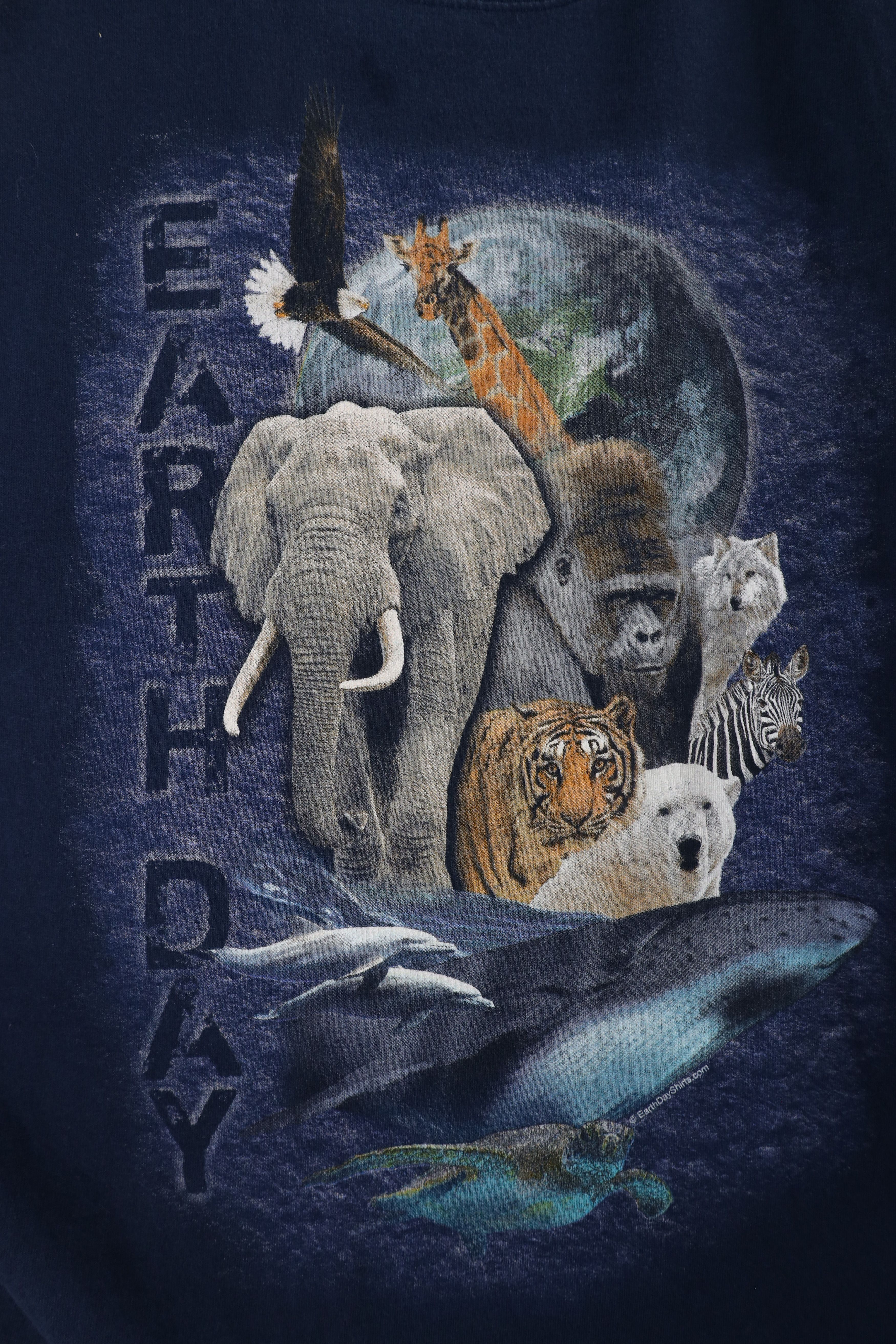 Vintage Vintage Y2K Streetwear Out Earth Day Animal Nature T-Shirt Size US XXL / EU 58 / 5 - 5 Thumbnail