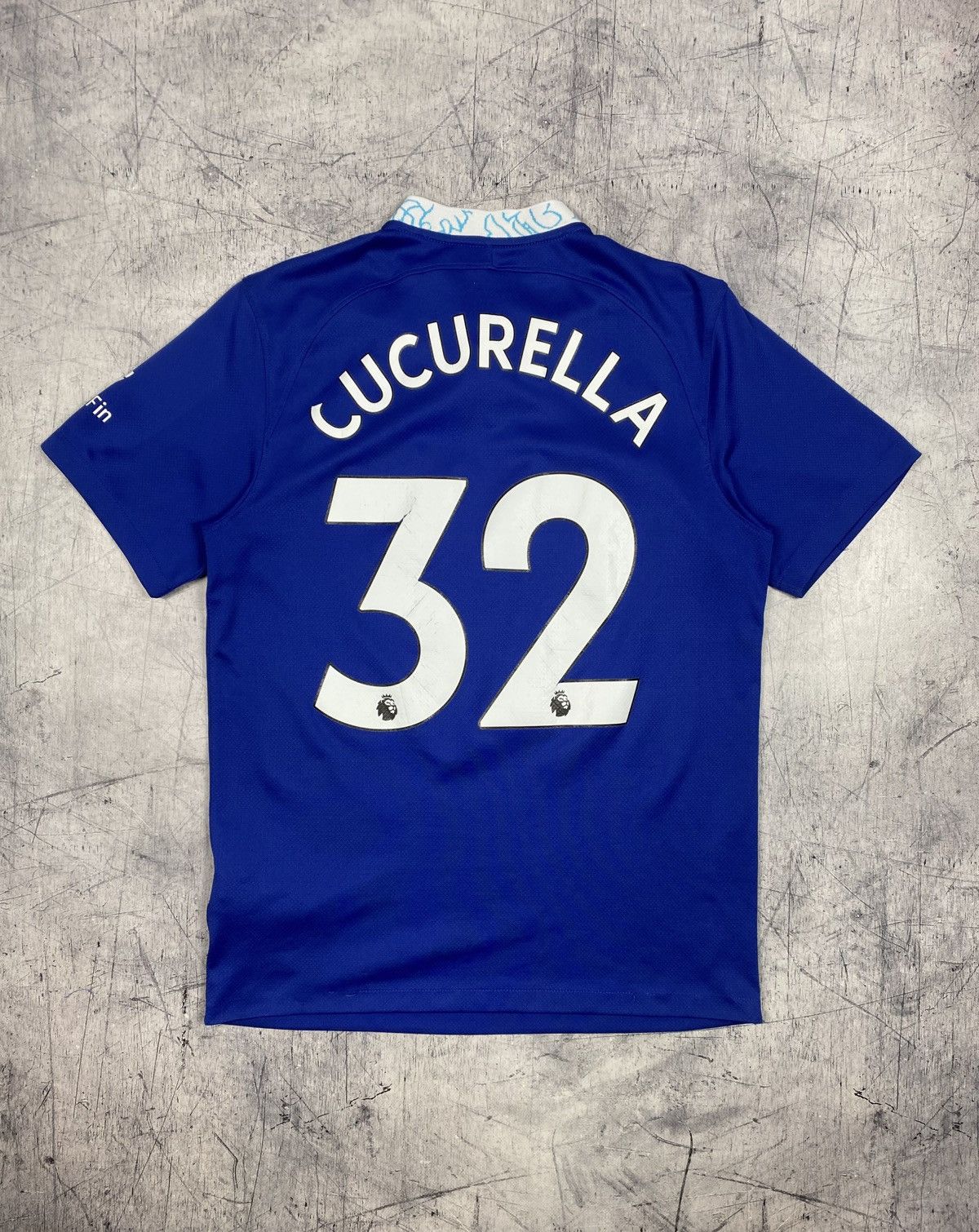 Nike Nike Chelsea 2022-23 Home Soccer Jersey Cucurella #32 S Size US S / EU 44-46 / 1 - 14 Thumbnail