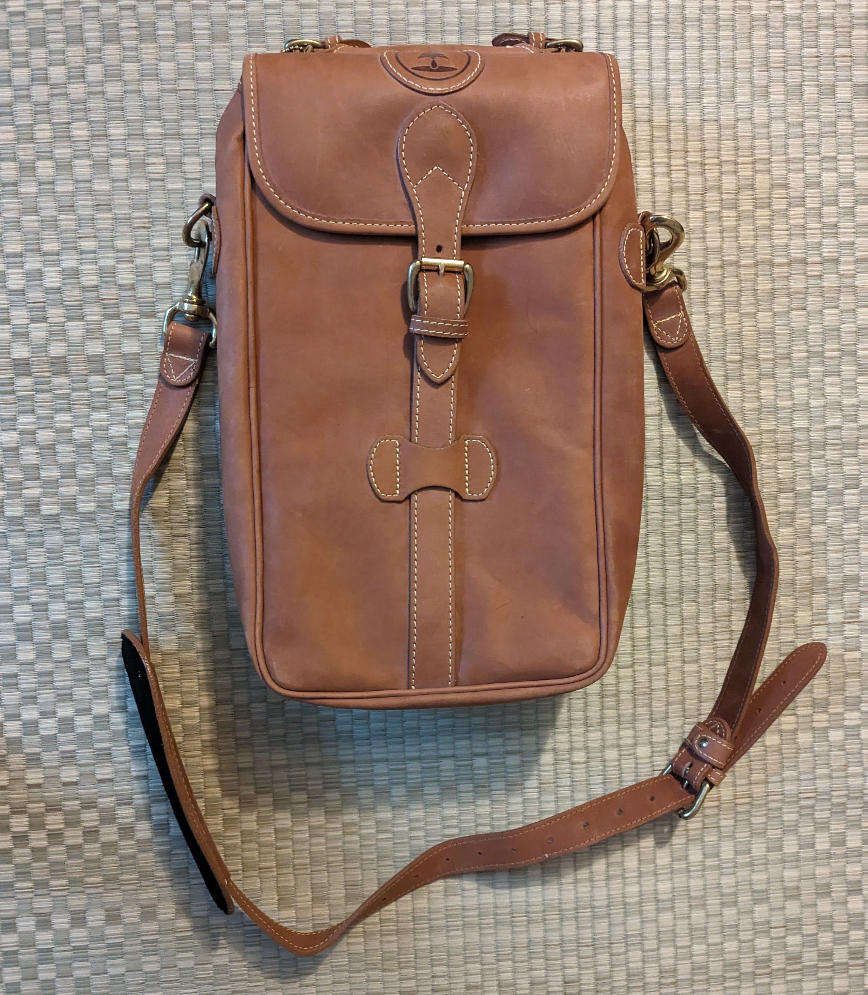 Mulholland Cognac Leather popular Messenger